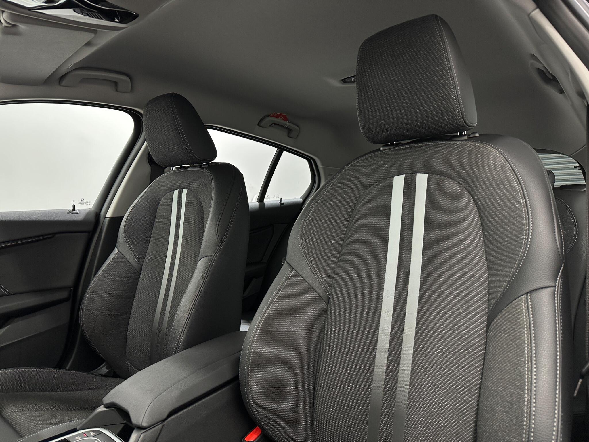 BMW 1 Series view 37