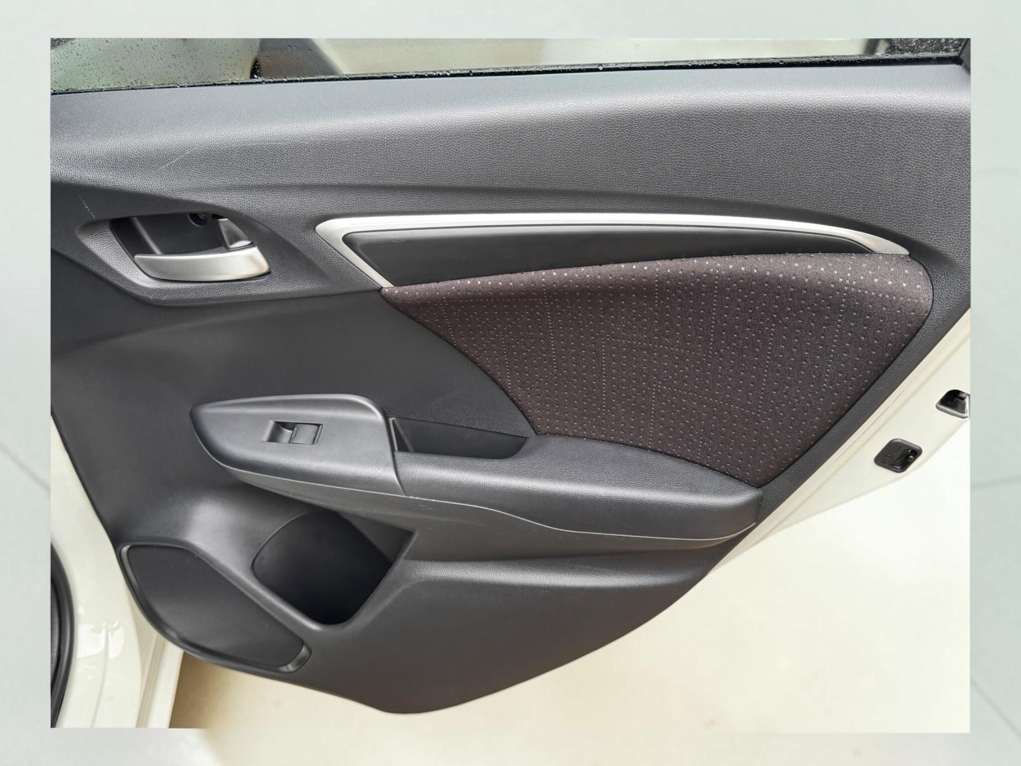 Honda Jazz view 29
