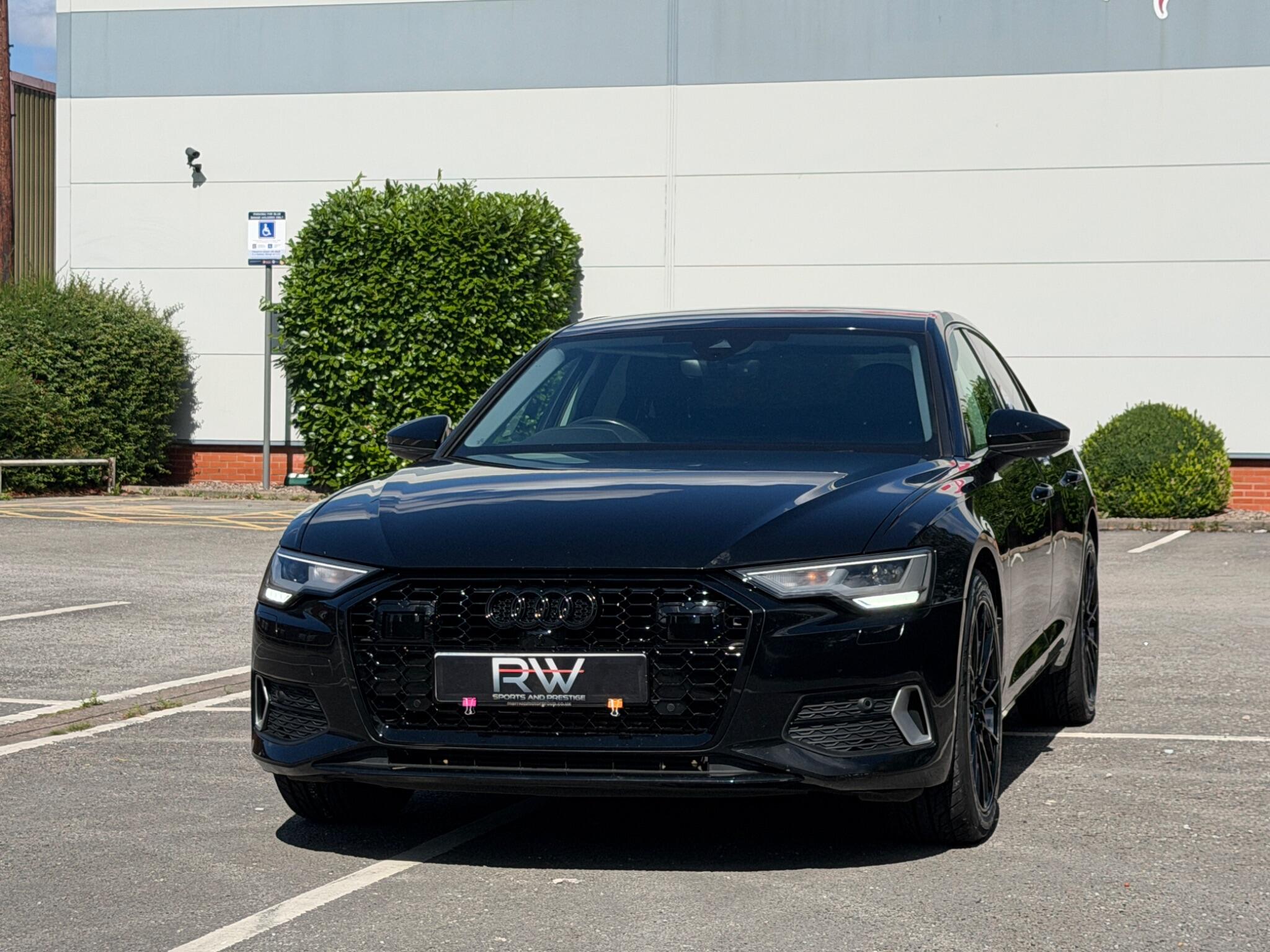 Audi A6 Saloon view 12