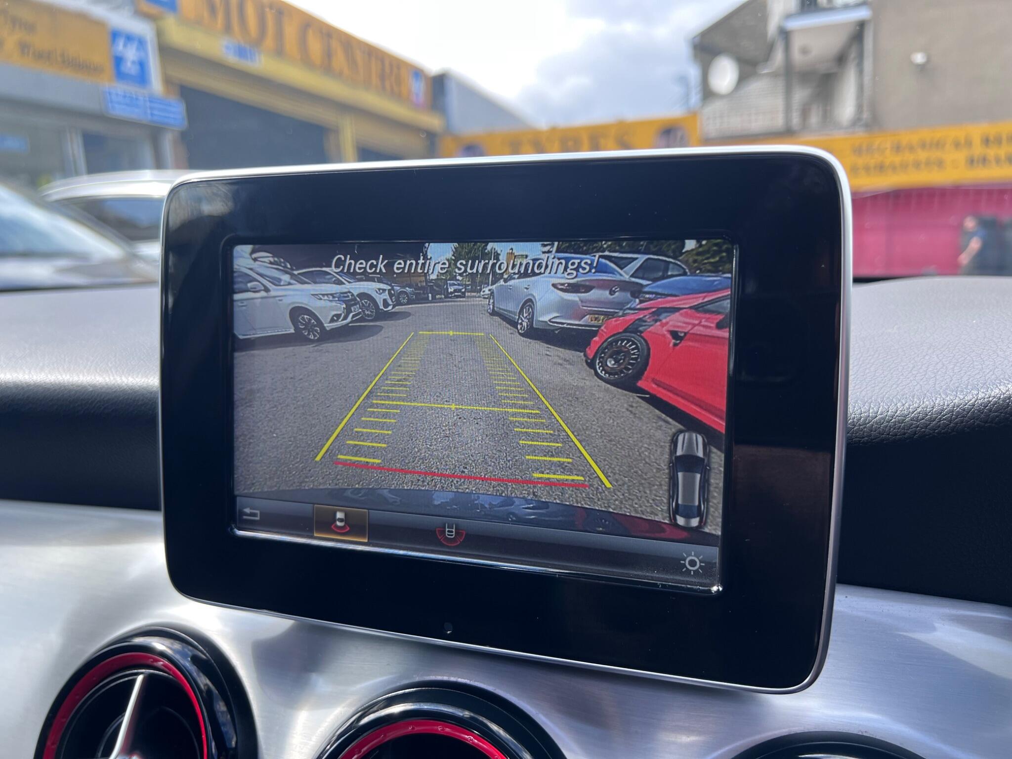 Mercedes-Benz Cla view 22