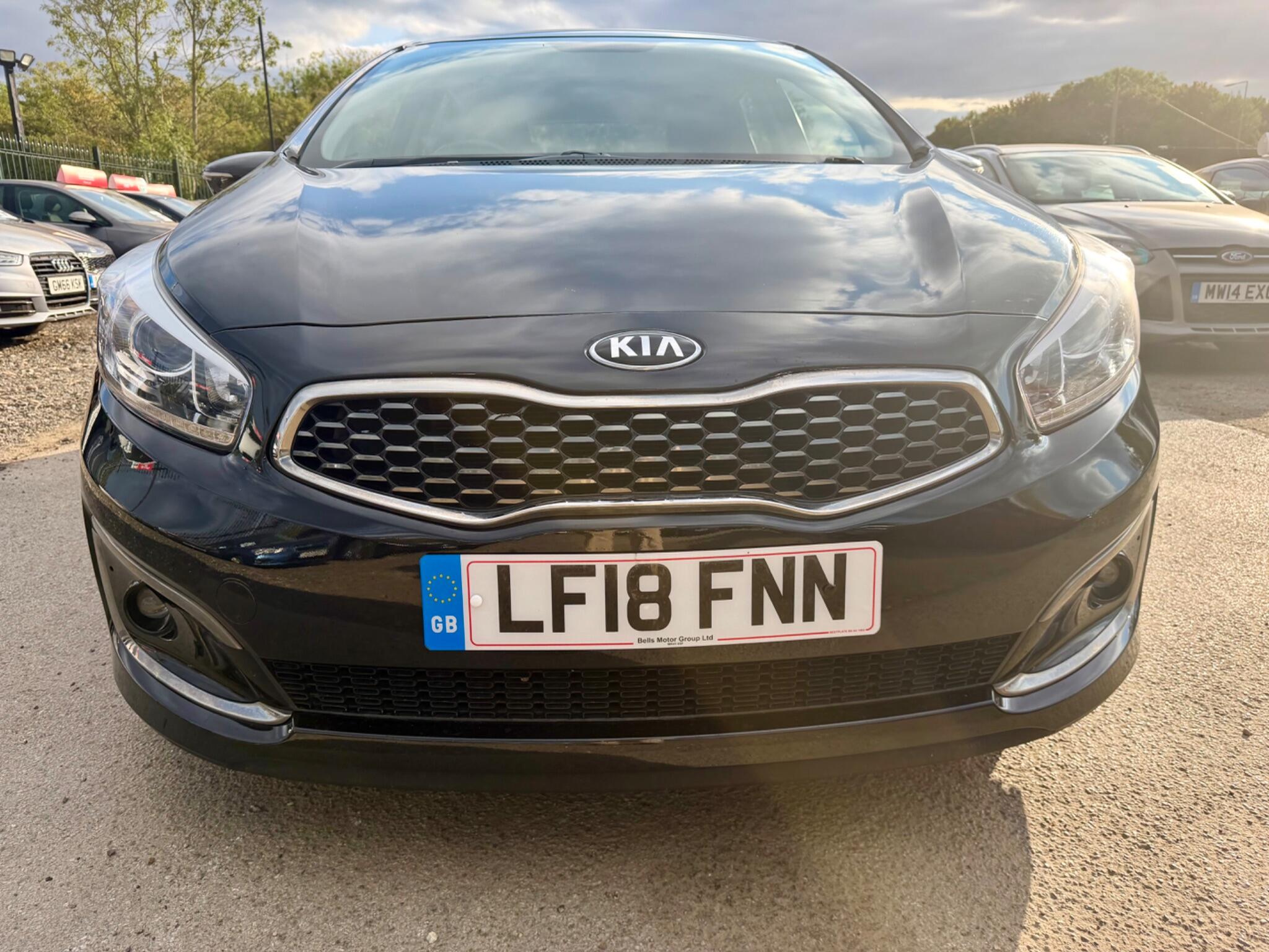 Kia Ceed view 3