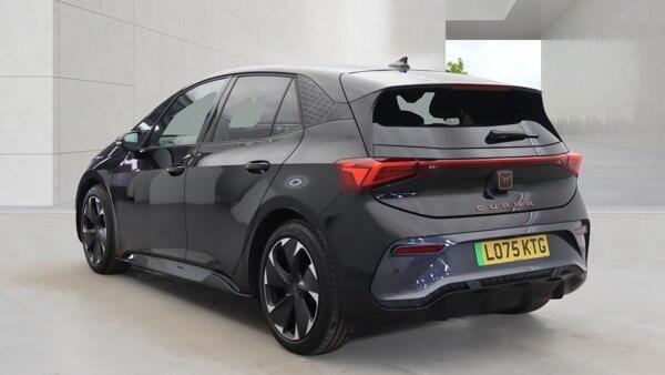 Cupra Born view 3