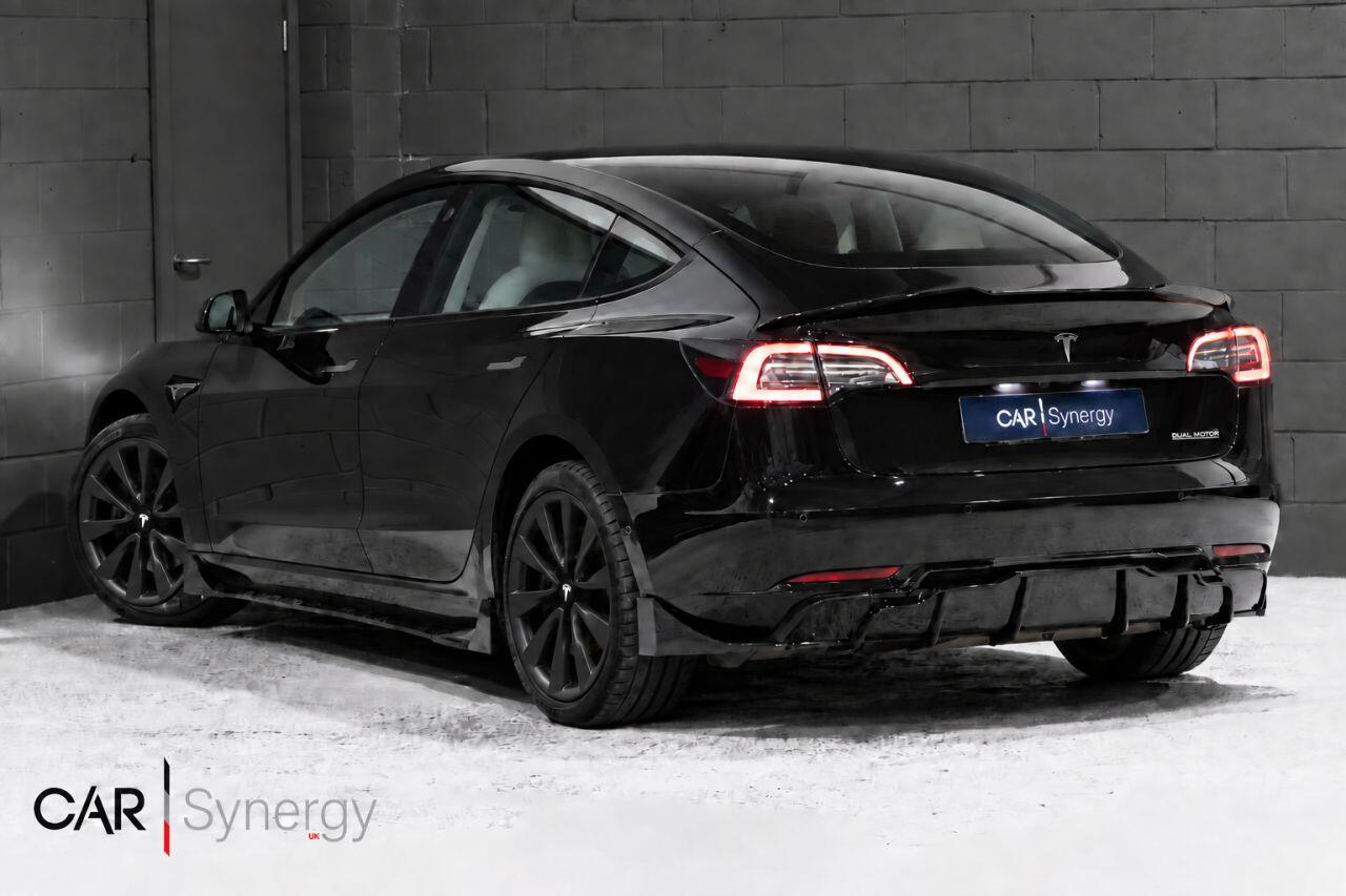 Tesla Model 3 view 3