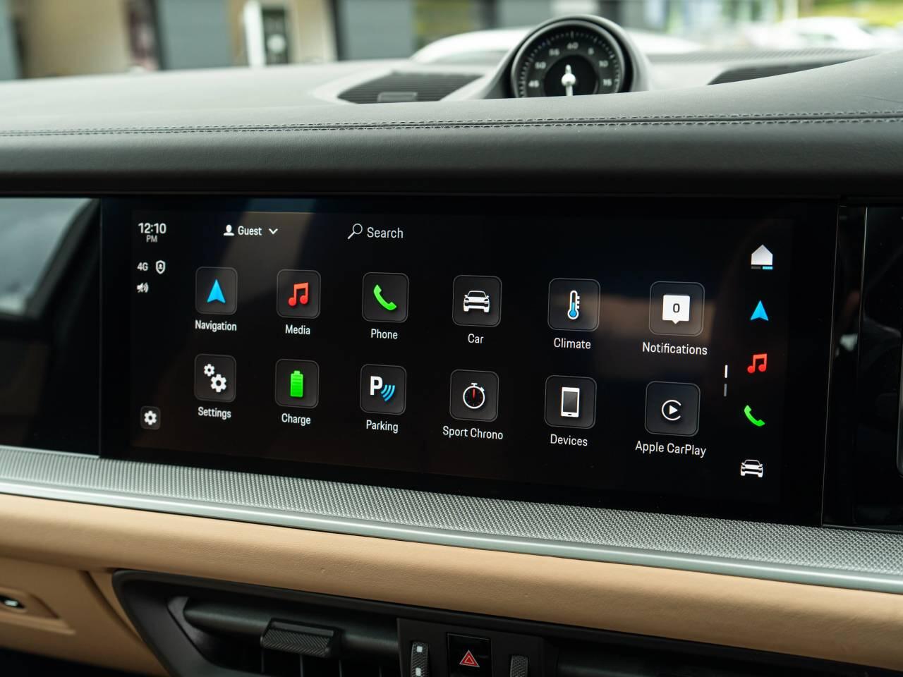Porsche Cayenne view 35