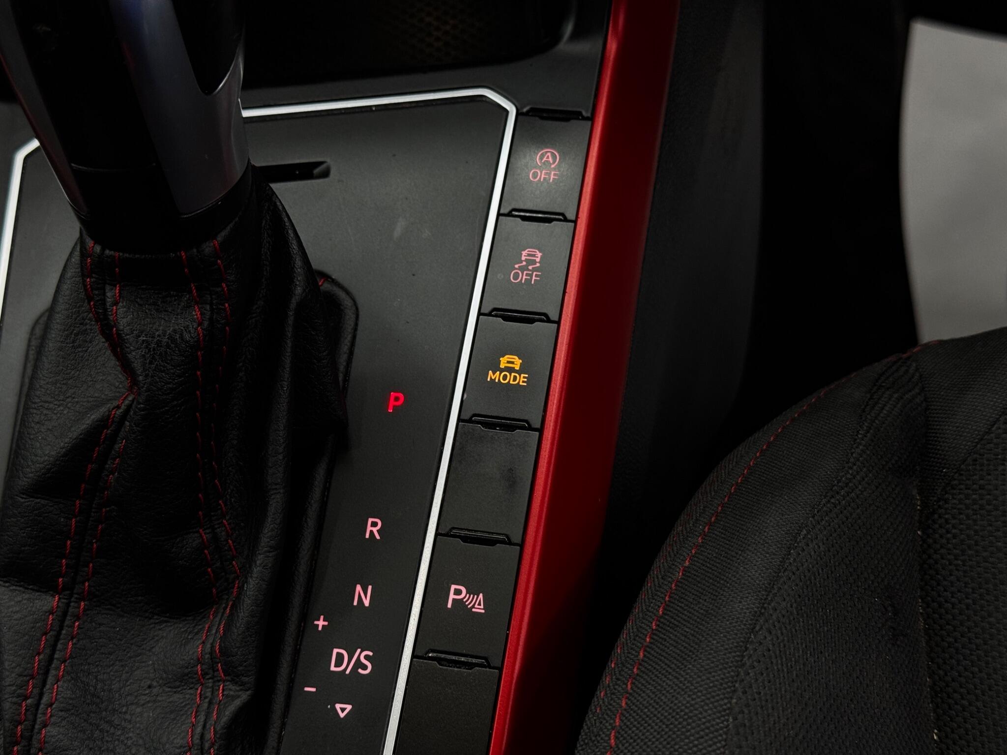 Volkswagen Polo view 25