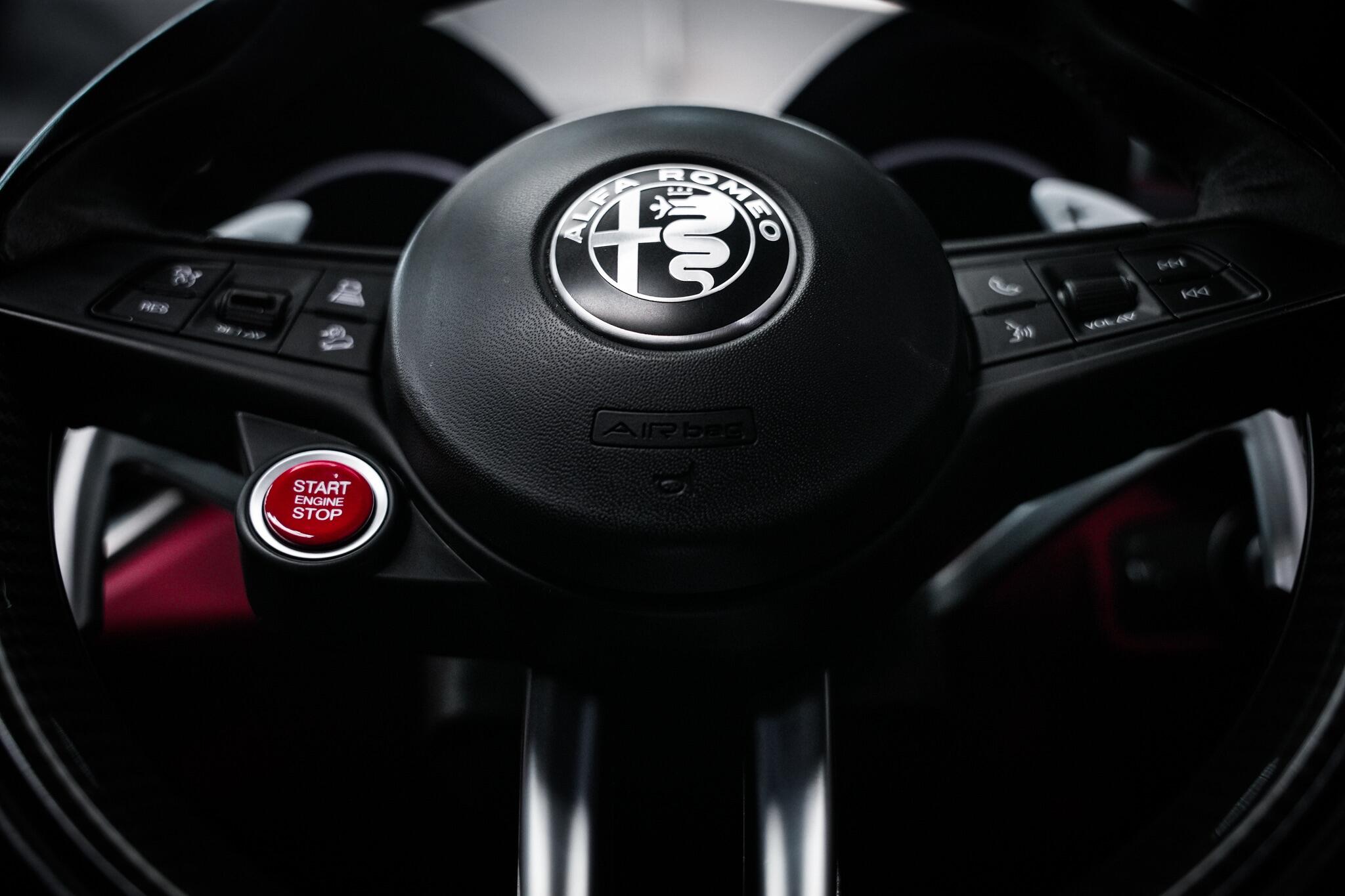 Alfa Romeo Stelvio view 49