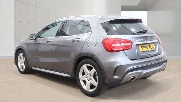 Mercedes-Benz Gla view 6