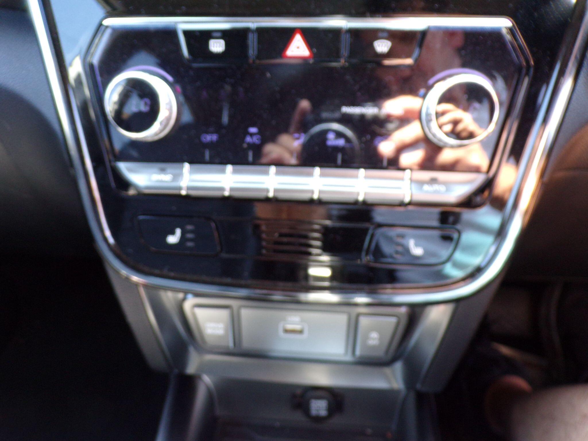 Ssangyong Tivoli view 18