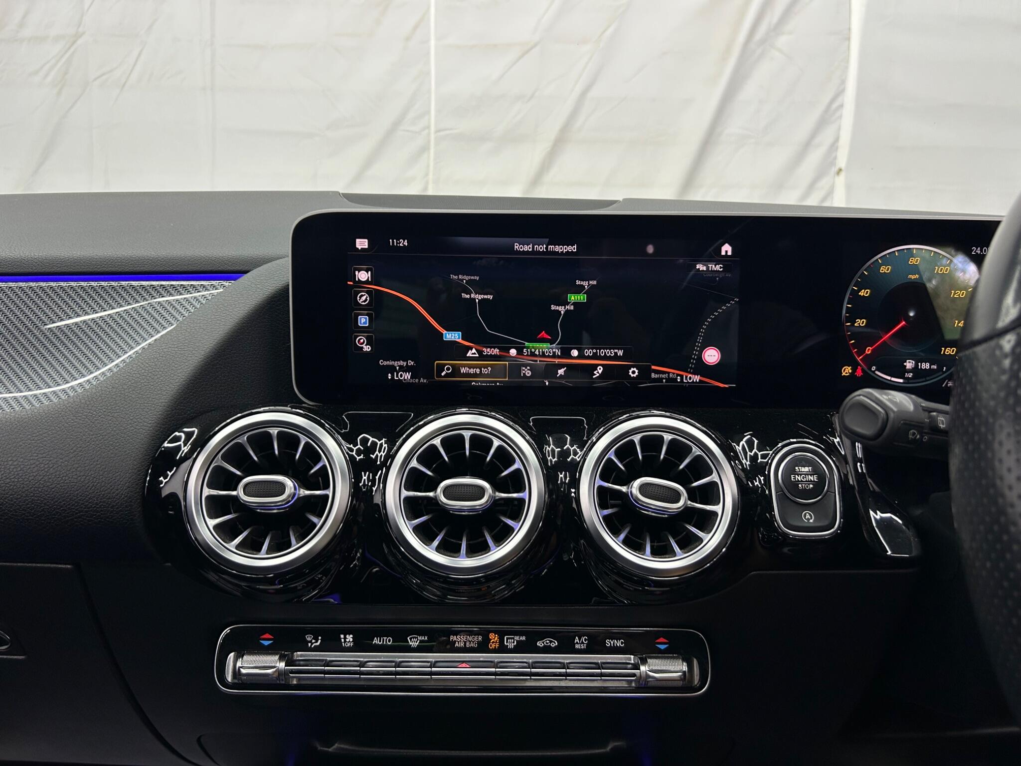 Mercedes-Benz B Class view 39