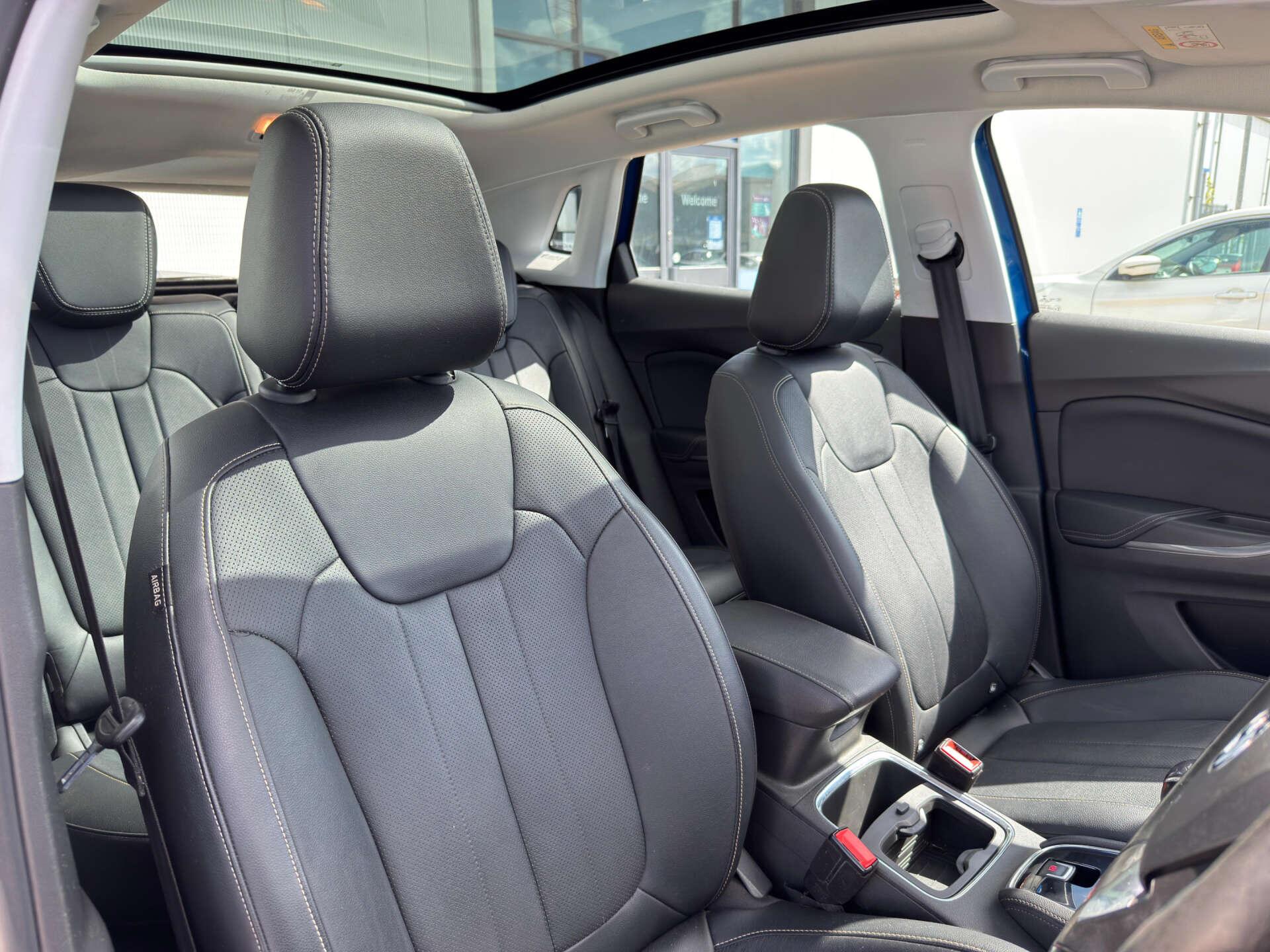 Vauxhall Grandland X view 15