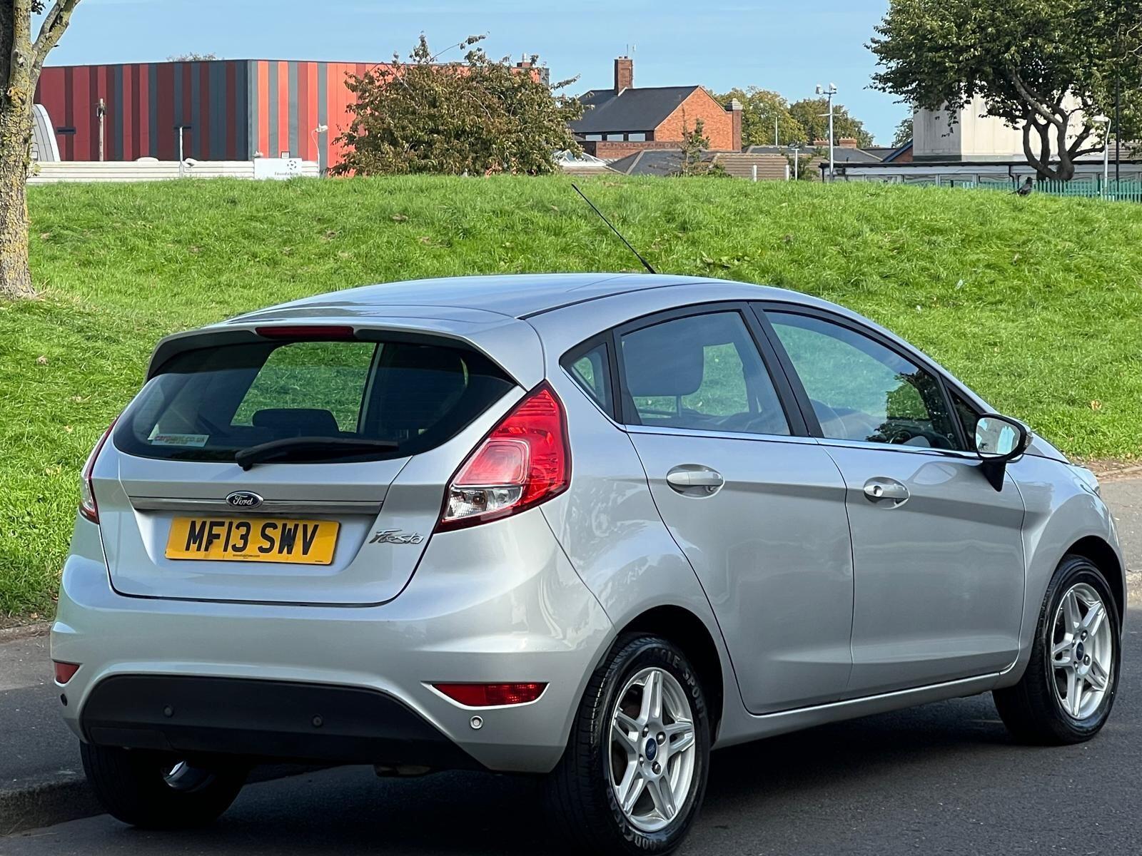 Ford Fiesta view 10