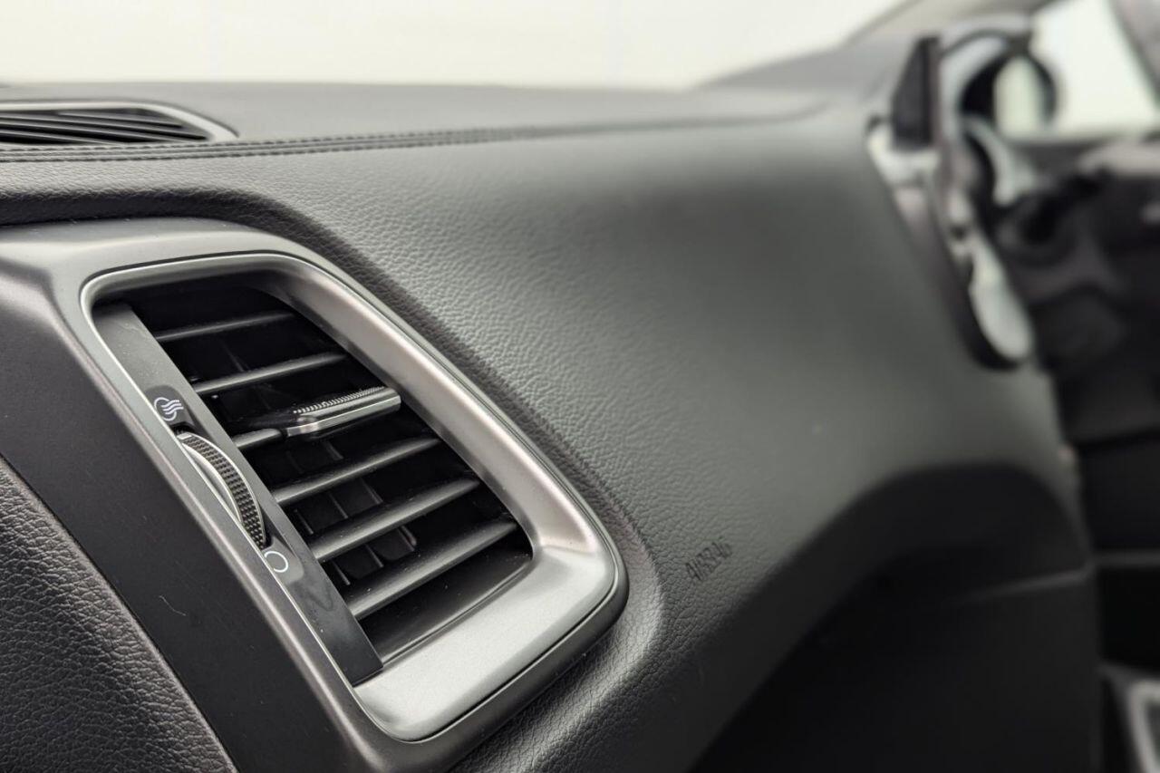 Kia Ceed view 24