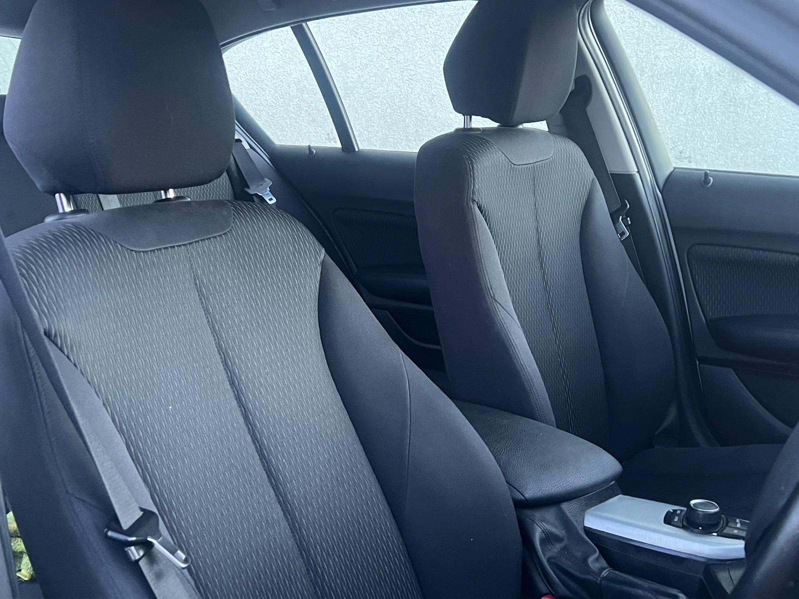 BMW 1 Series view 11