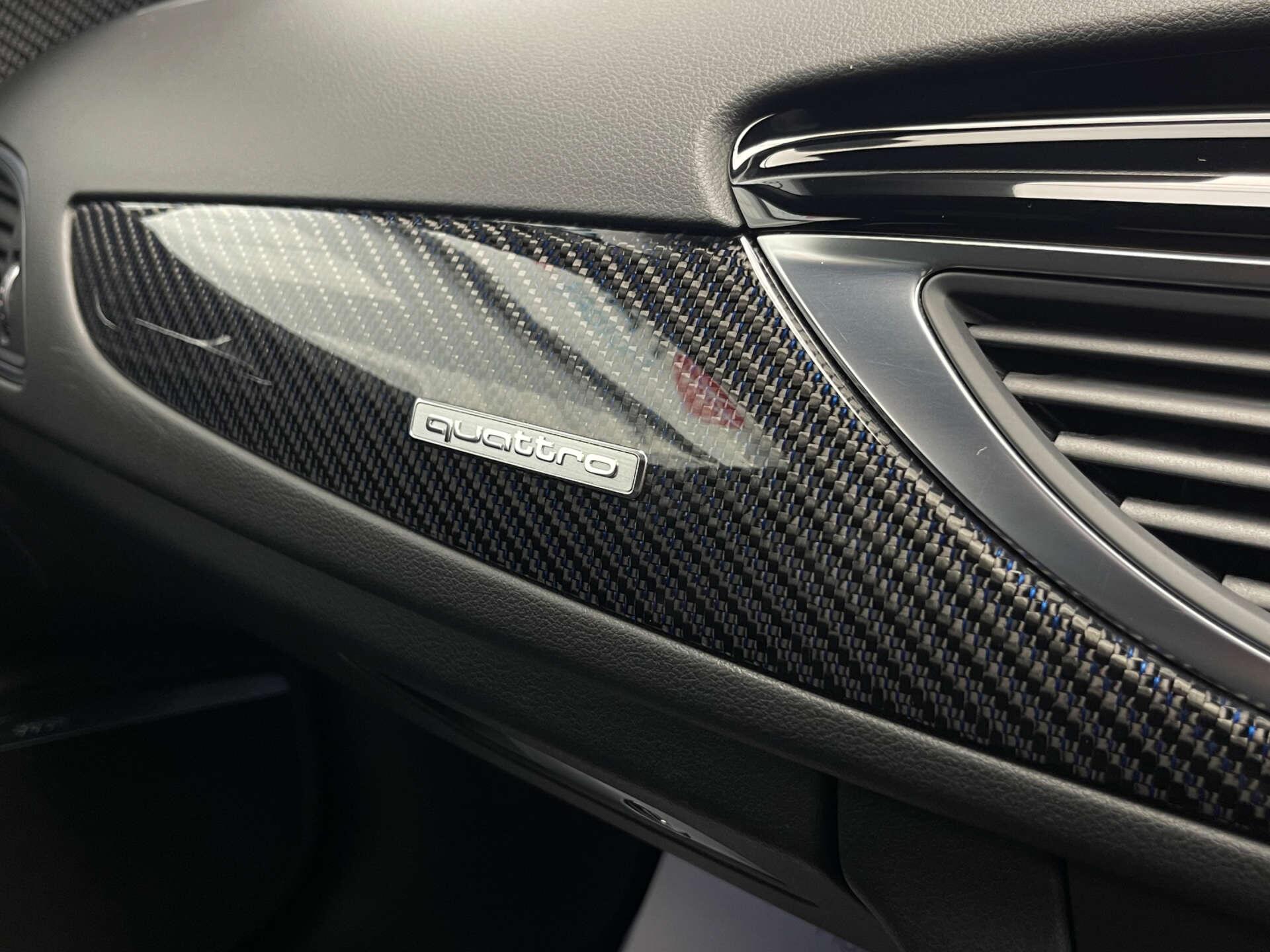 Audi RS6 Avant view 43