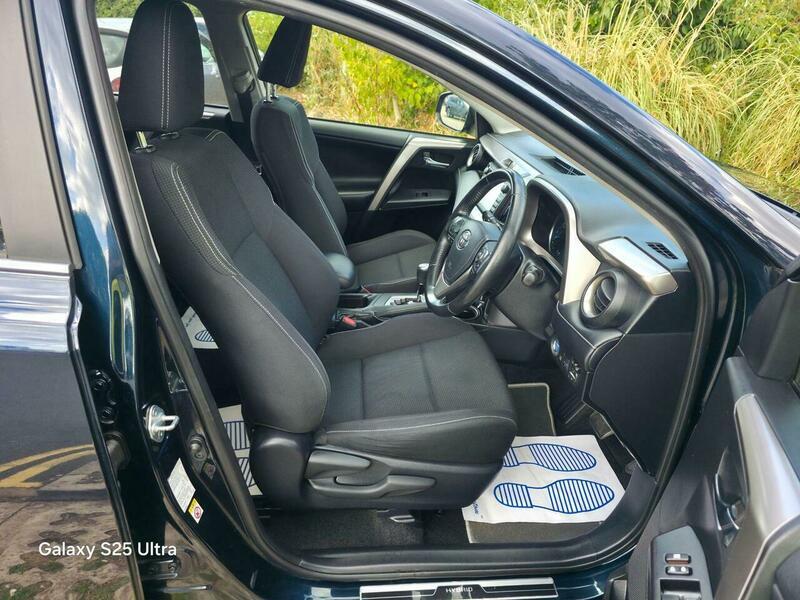 Toyota Rav4 view 19