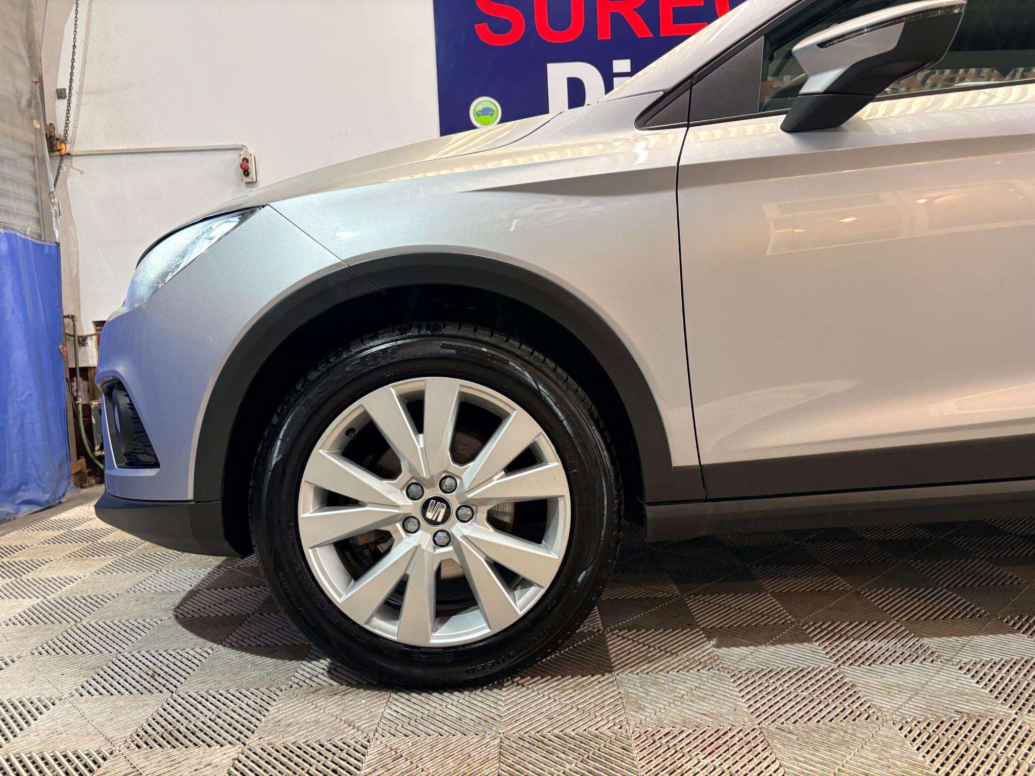 Seat Arona view 5