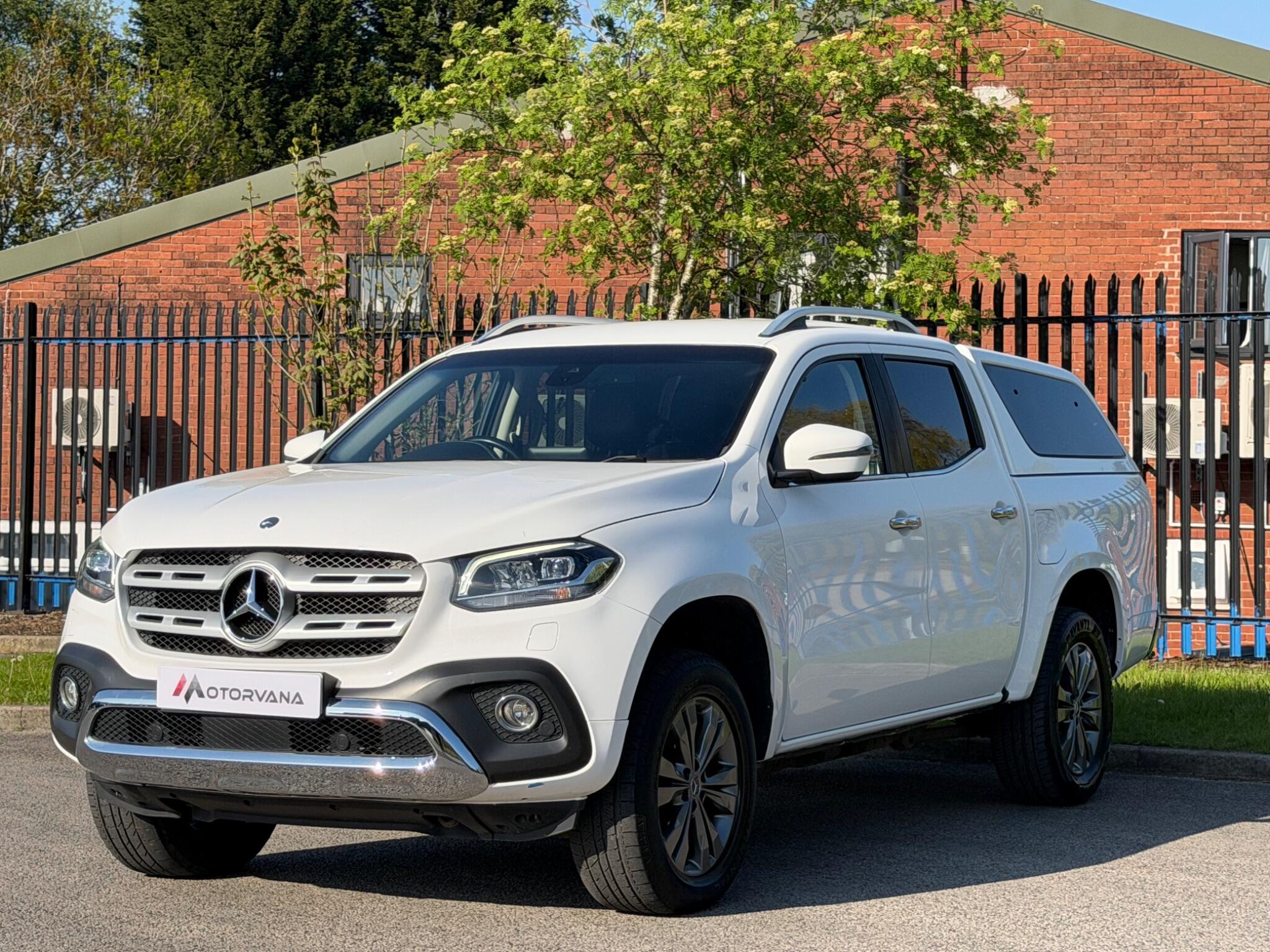 Mercedes-Benz X-Class view 3