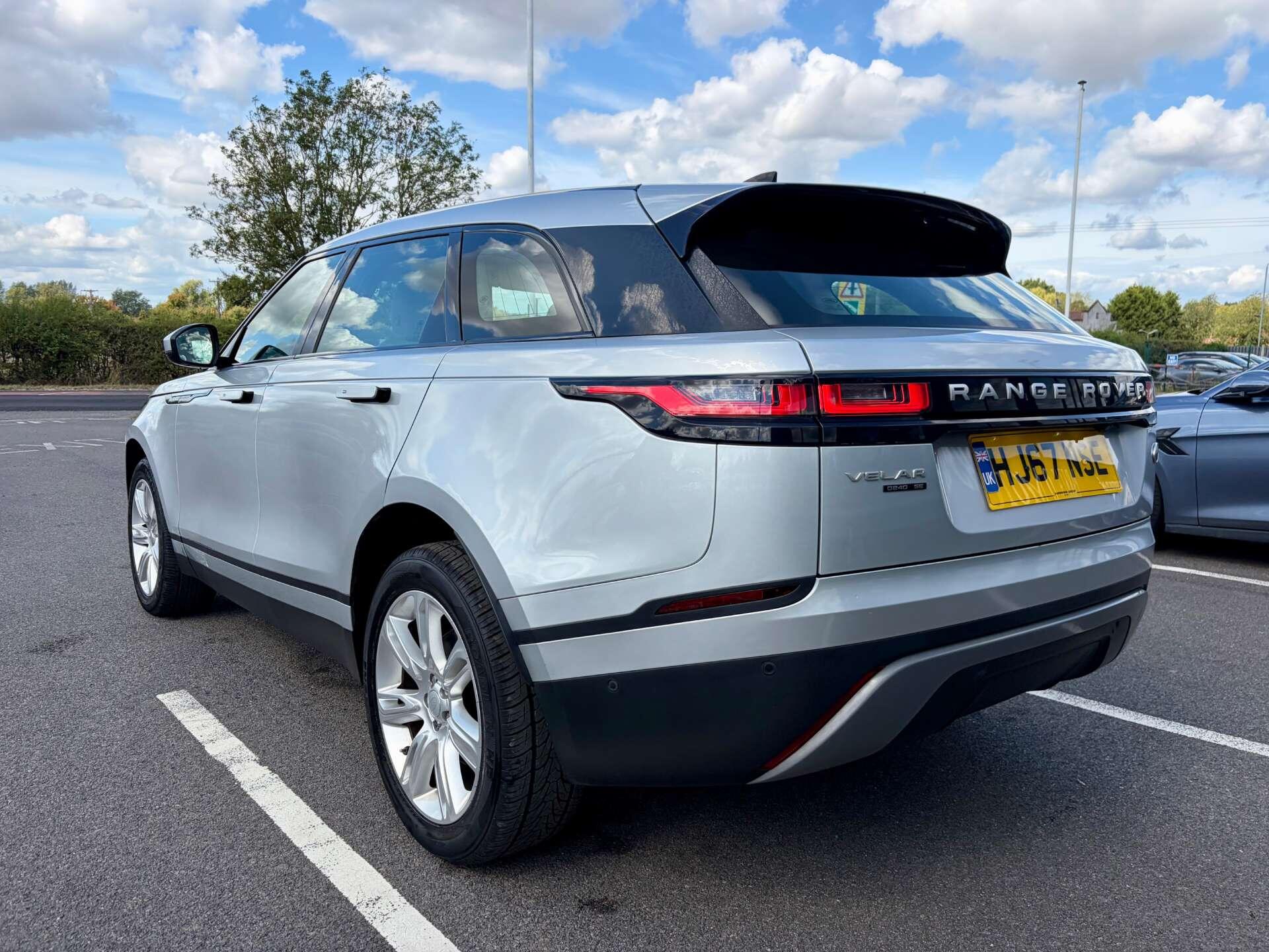 Land Rover Range Rover Velar view 6