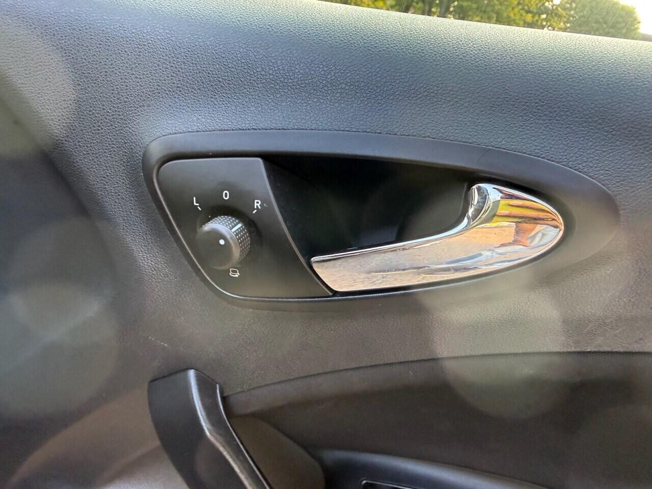 Seat Ibiza view 13