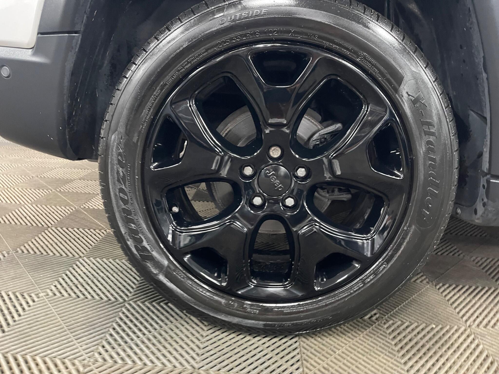 Jeep Compass view 47