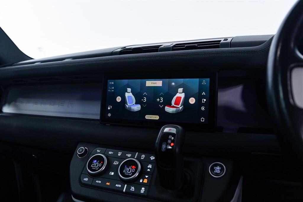 Land Rover Defender view 23