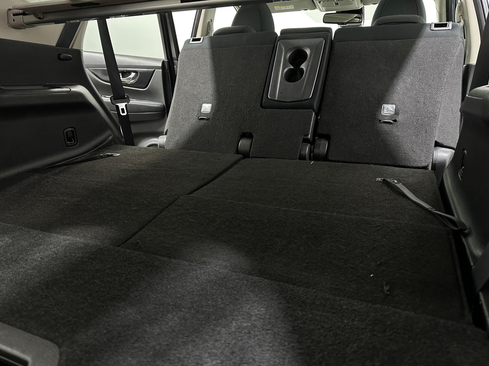 Nissan X-Trail view 47