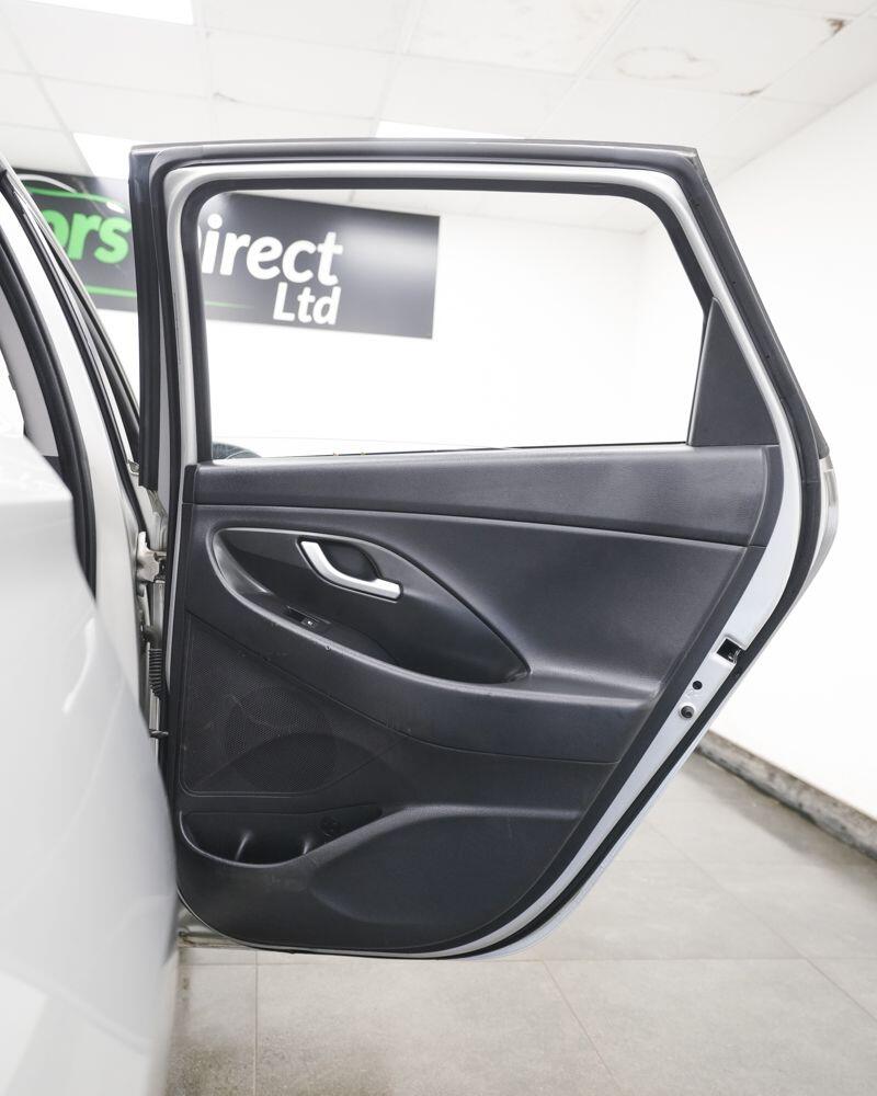 Hyundai I30 view 15