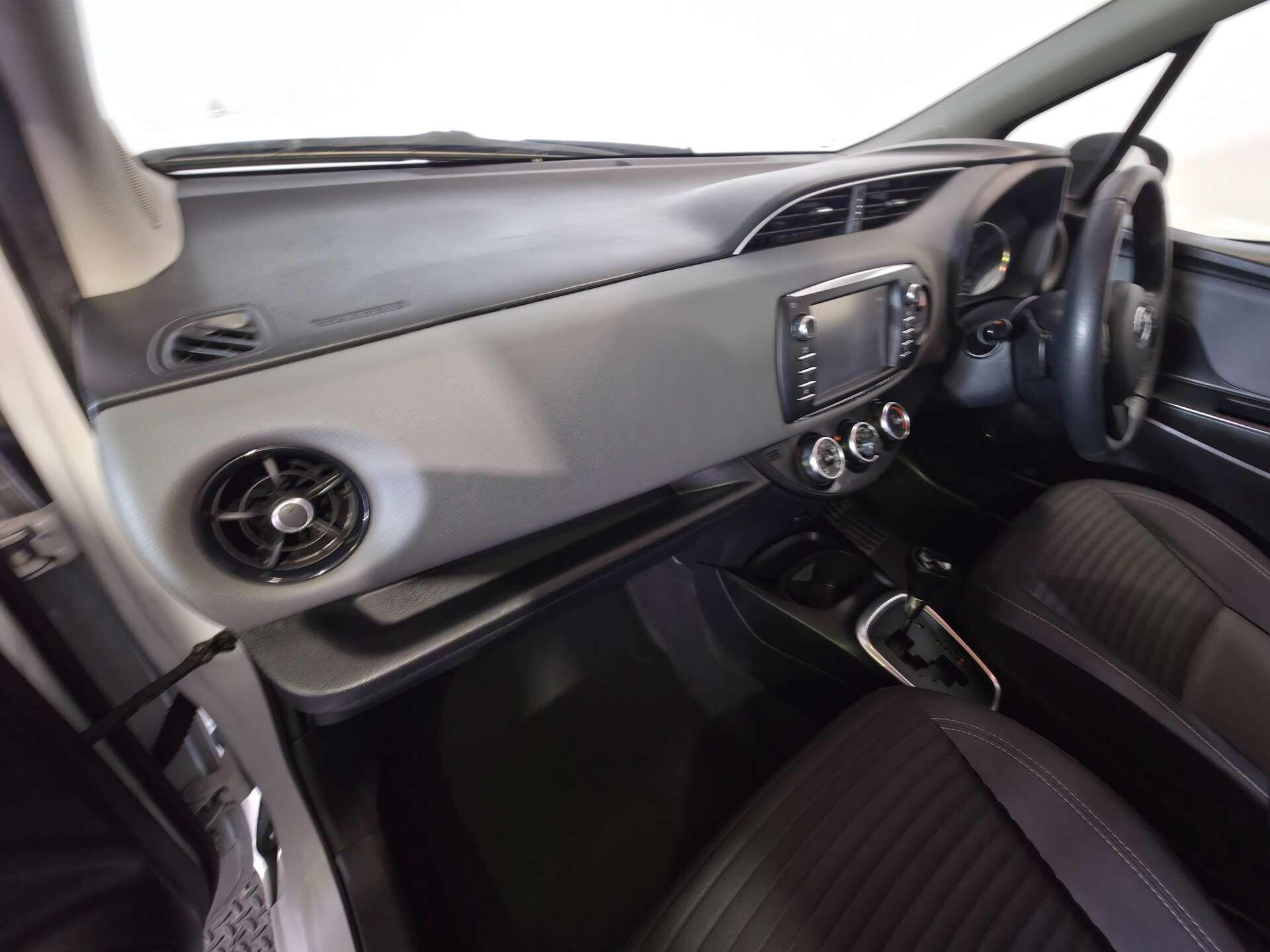 Toyota Yaris view 49