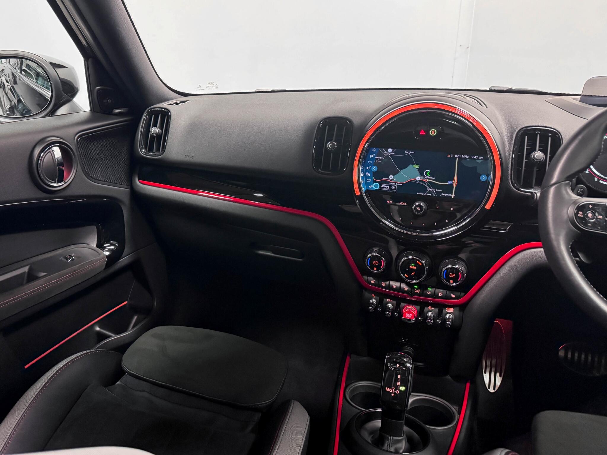MINI Countryman view 23