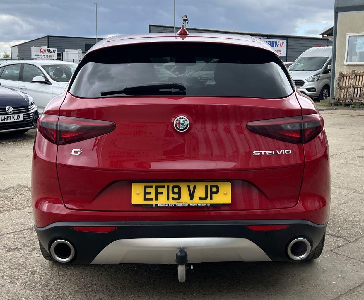Alfa Romeo Stelvio view 6