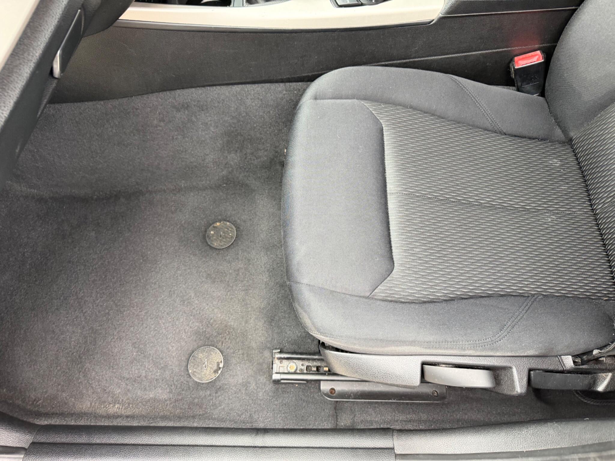 BMW 1 Series view 17