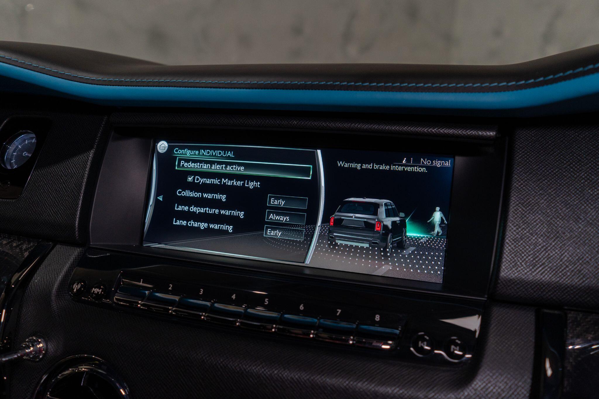 Rolls-Royce Cullinan view 29
