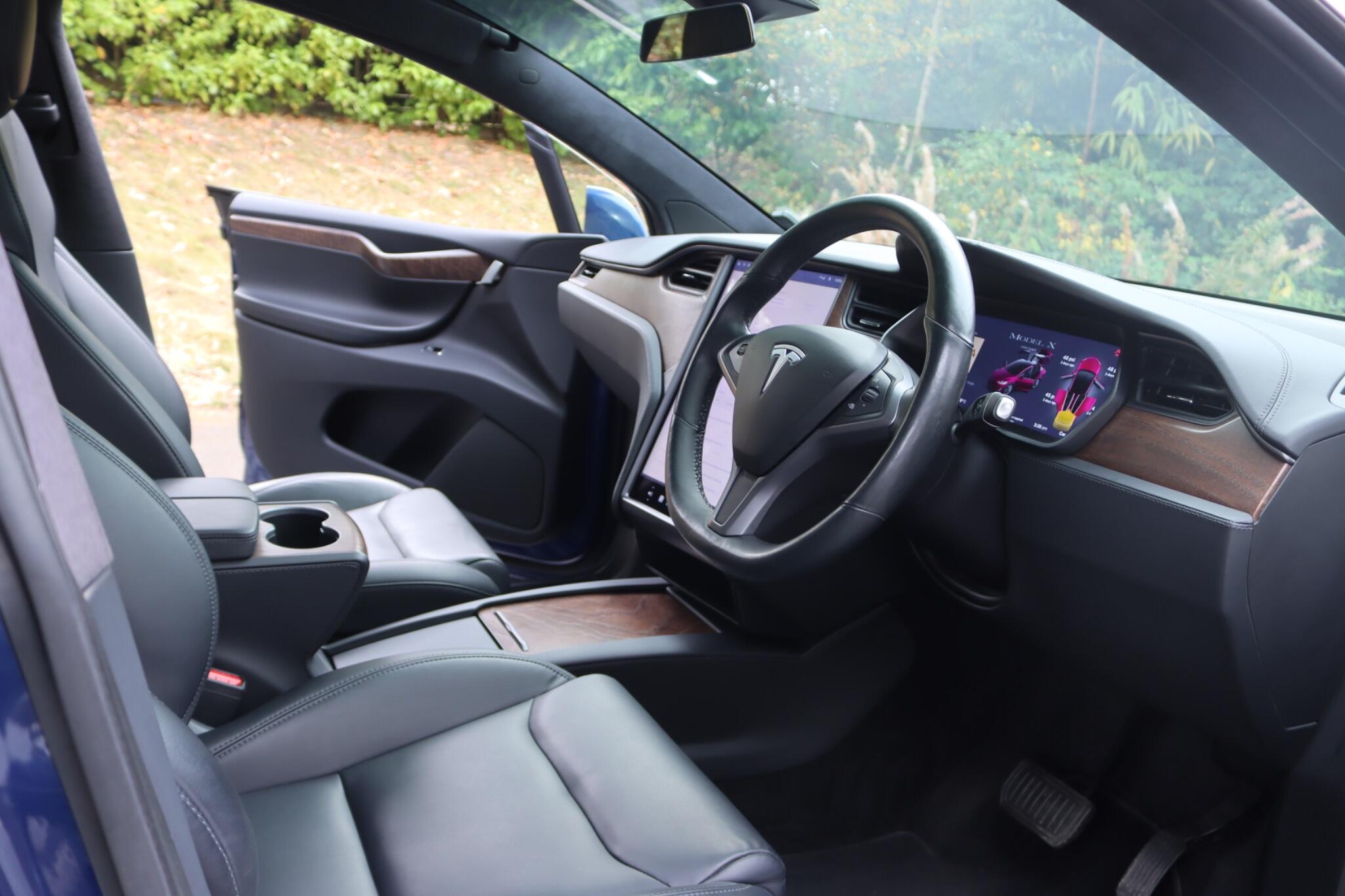 Tesla Model X view 51