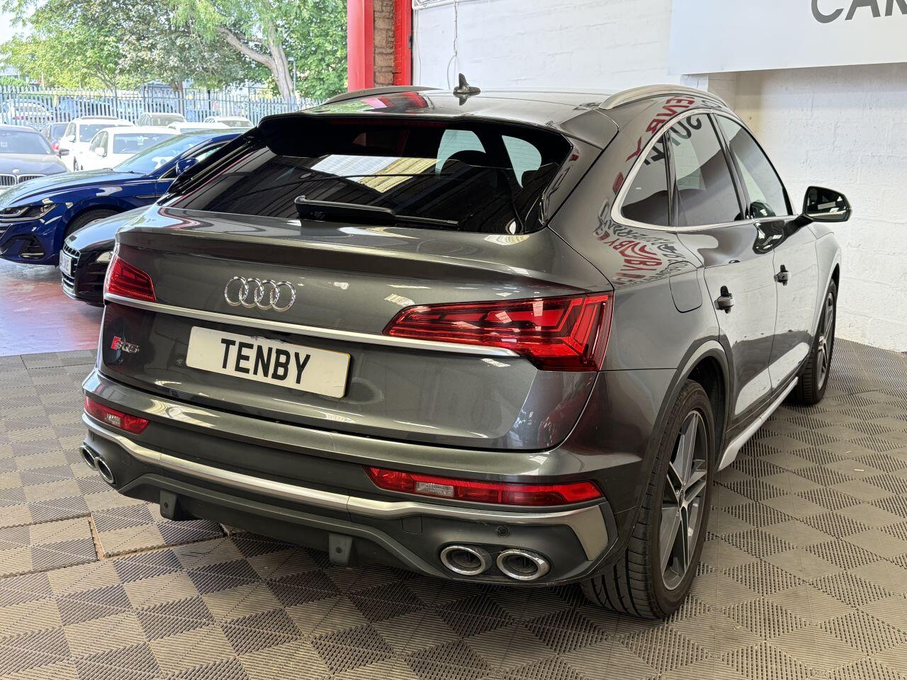 Audi SQ5 view 10