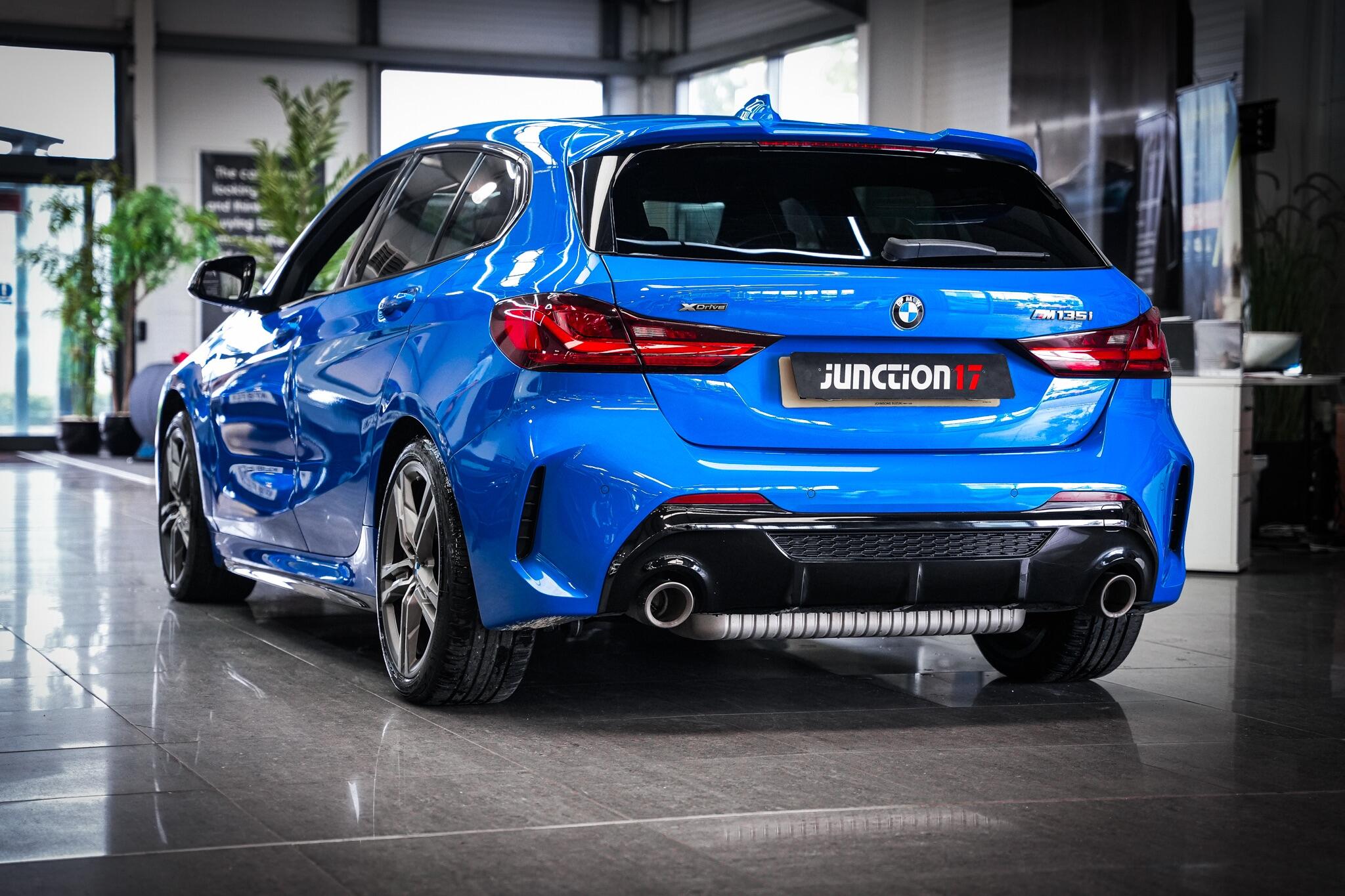 BMW 1 Series view 13