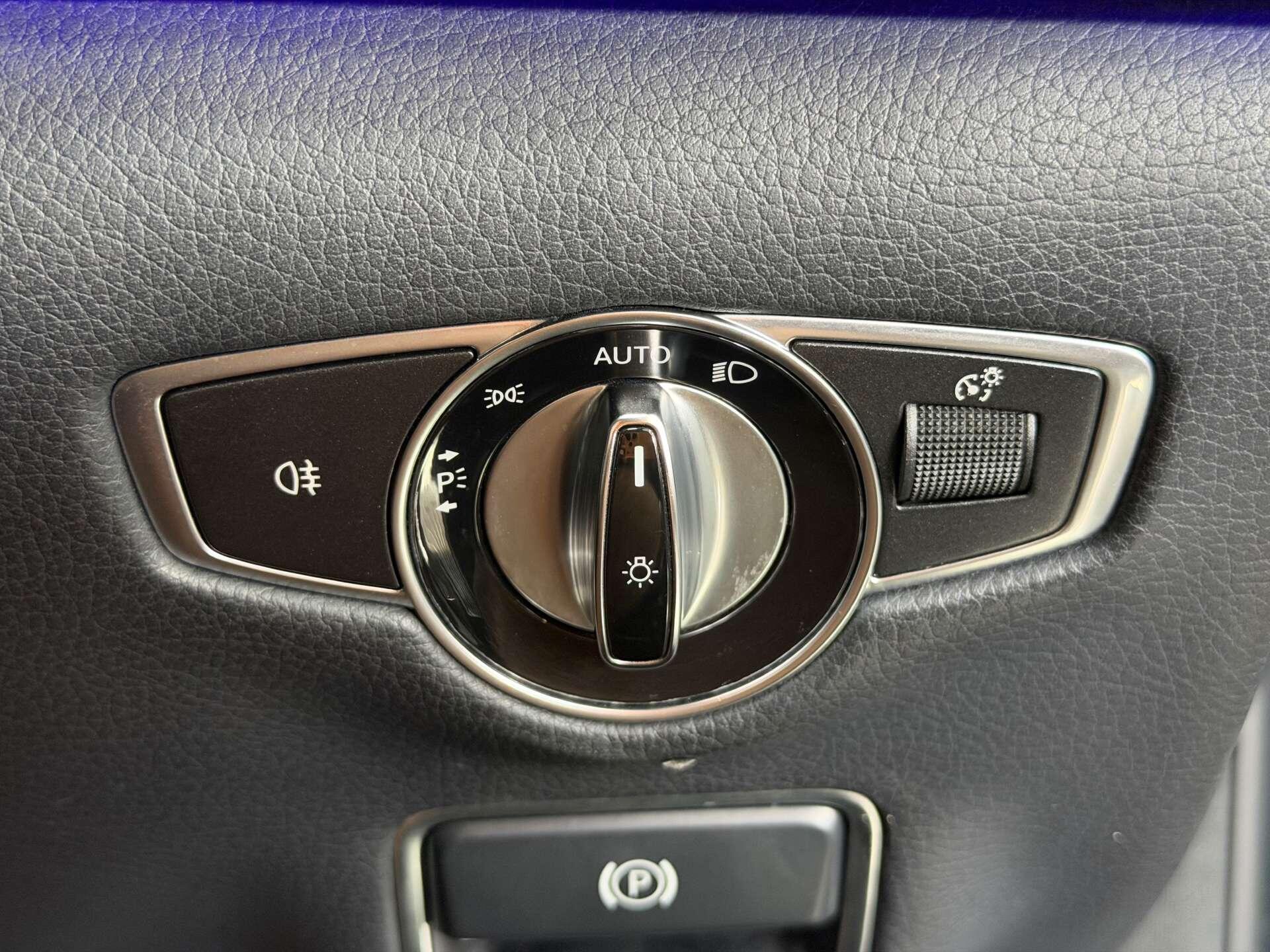 Mercedes-Benz S-Class view 56
