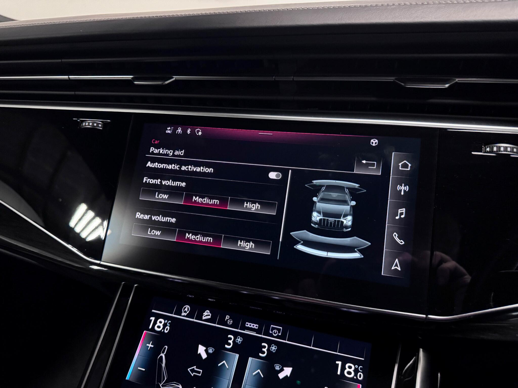 Audi SQ8 view 57