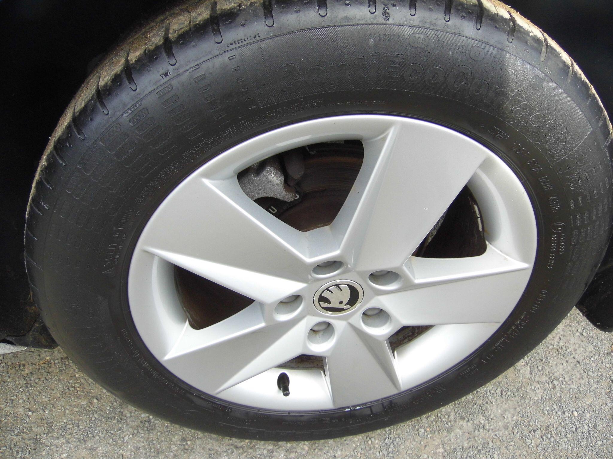 Skoda Octavia view 22