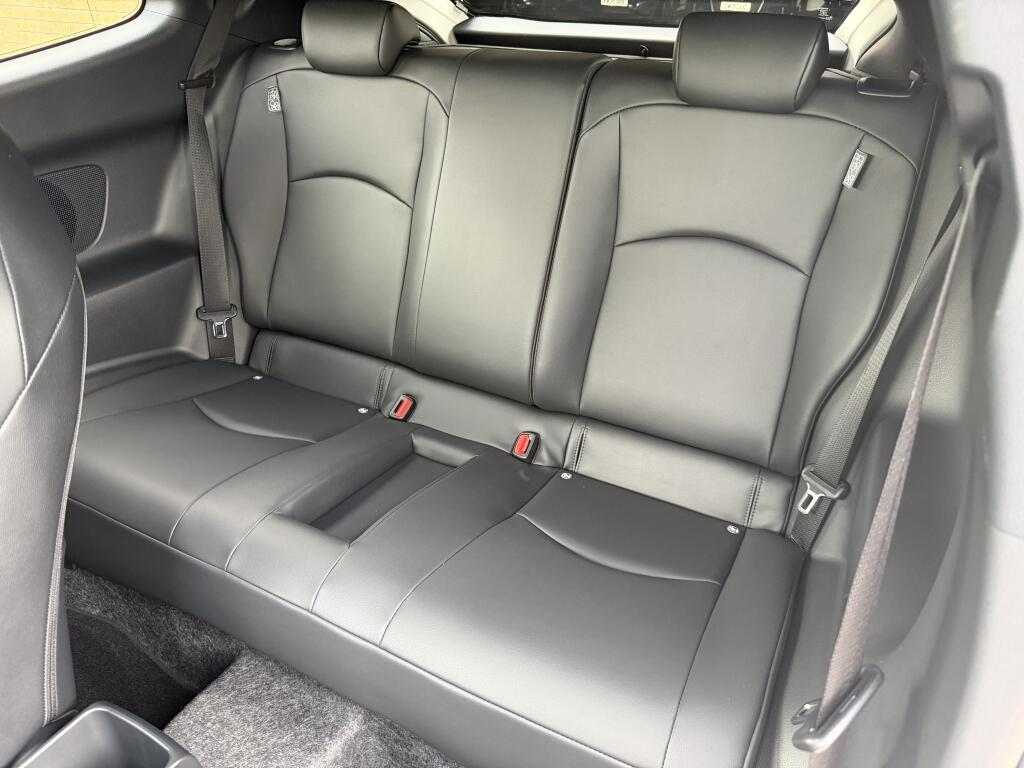 Toyota Yaris view 12