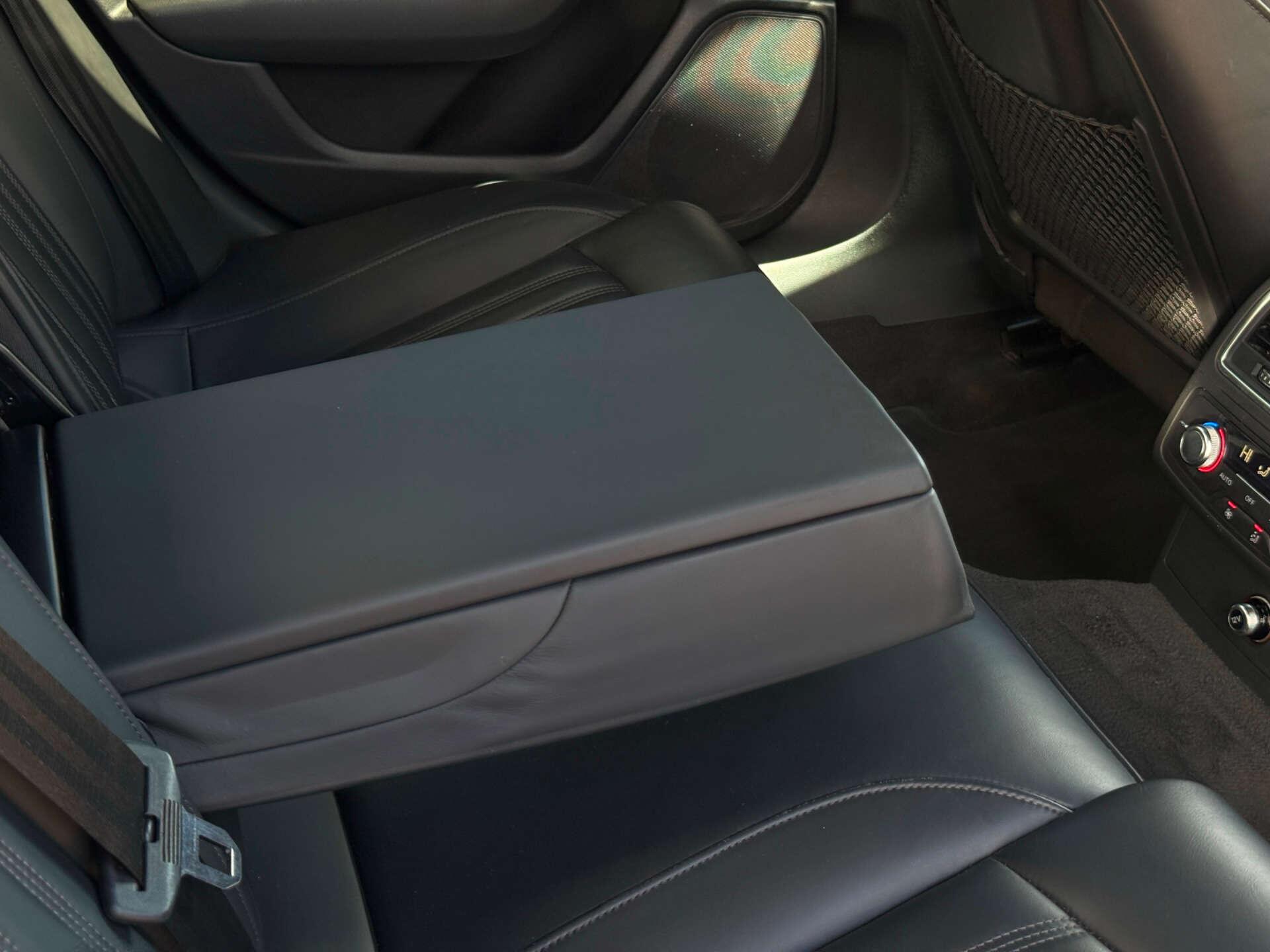 Audi A6 Saloon view 31