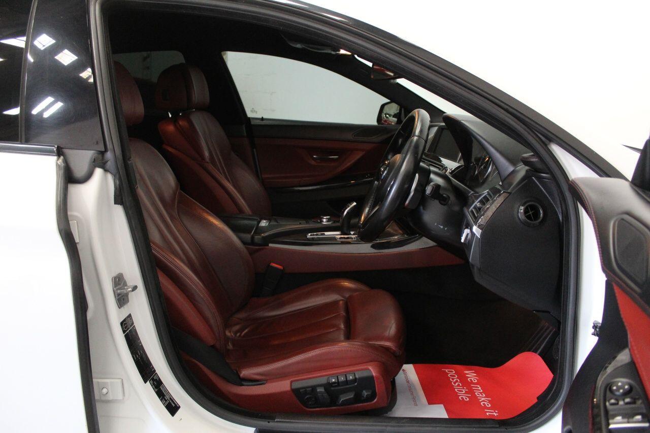 BMW 6 Series view 29