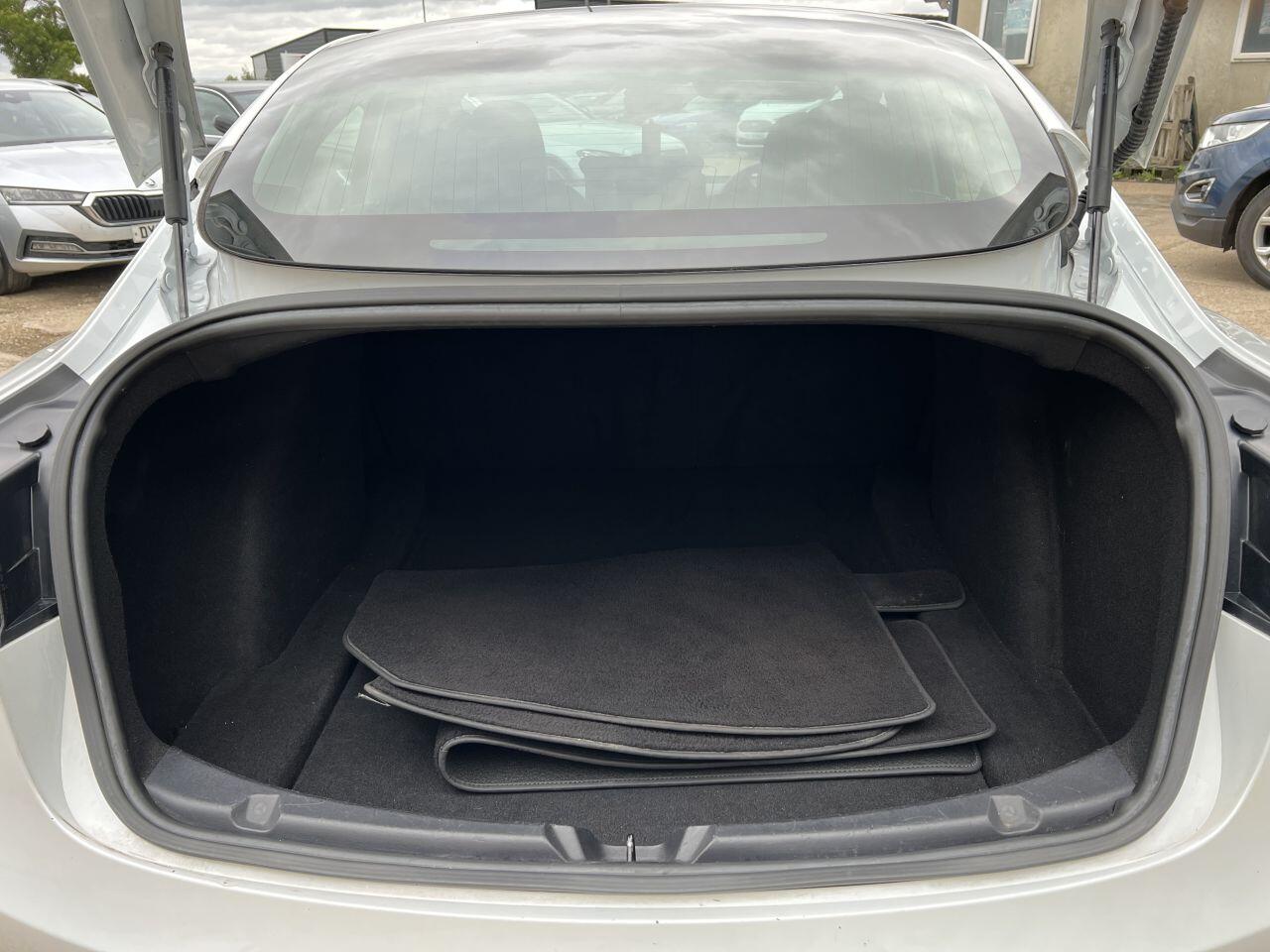 Tesla Model 3 view 10