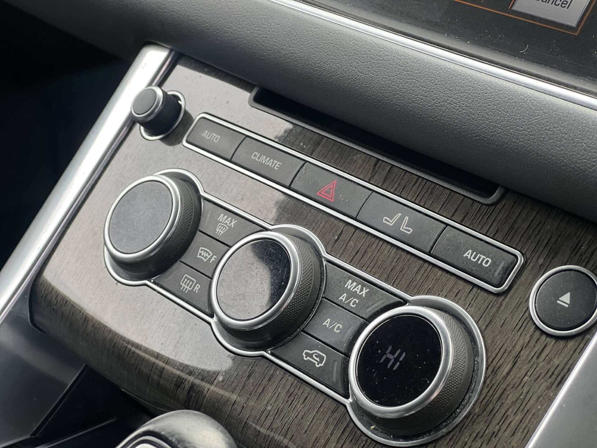 Land Rover Range Rover Sport view 24