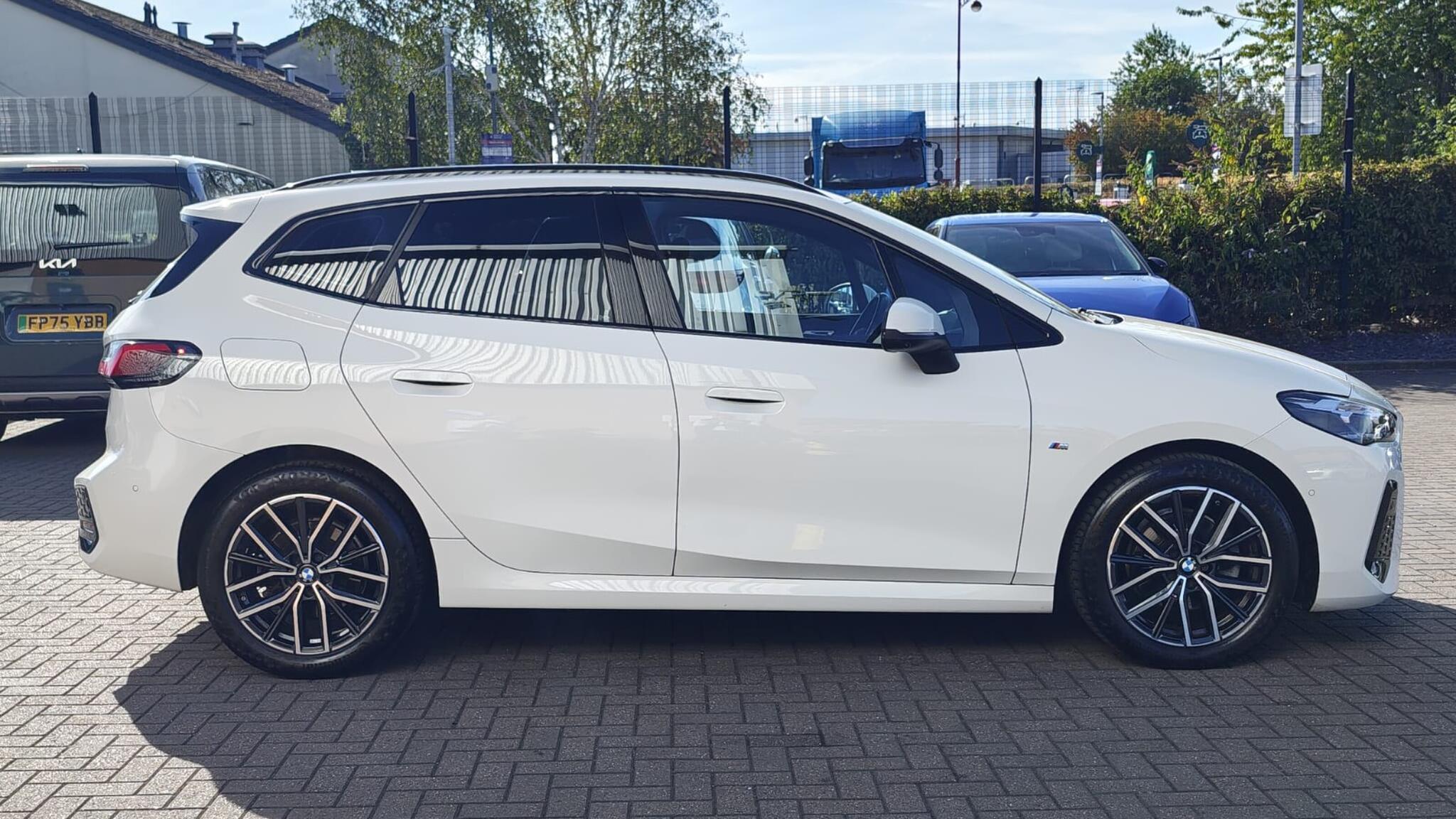 BMW 2 Series Active Tourer view 5