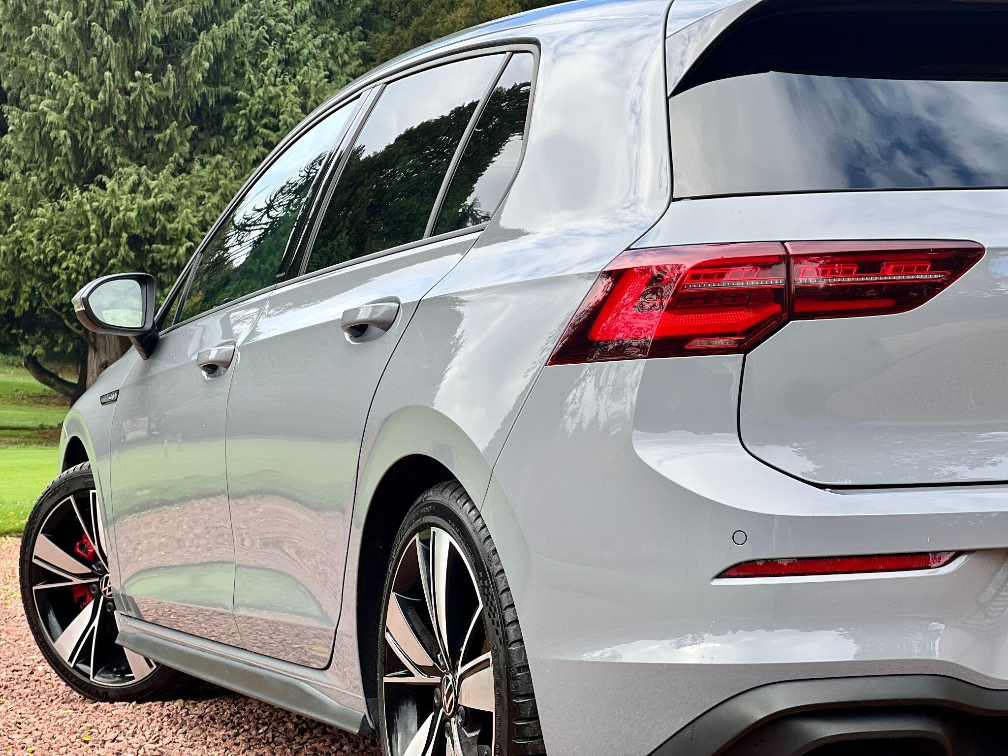 Volkswagen Golf view 12