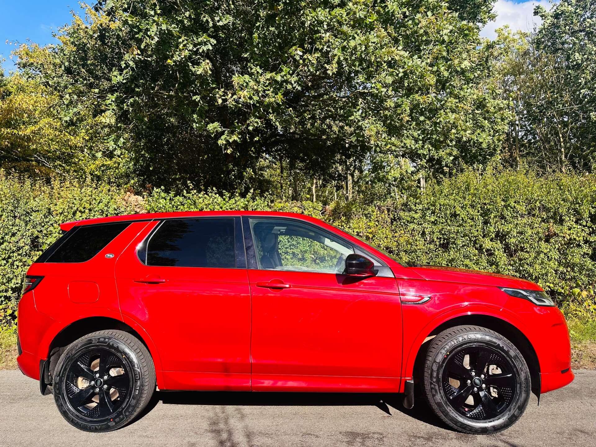 Land Rover Discovery Sport view 44