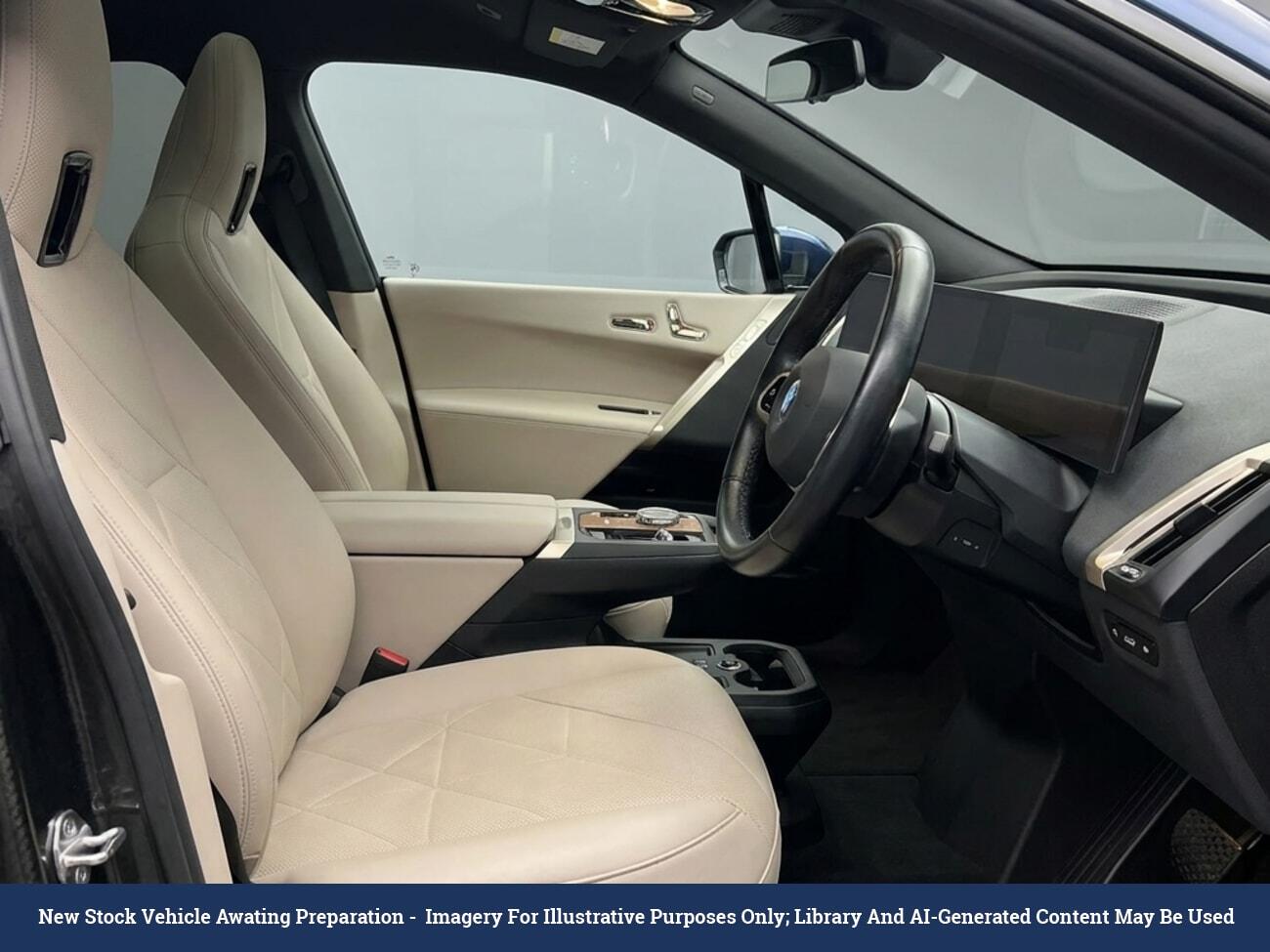 BMW Ix view 3