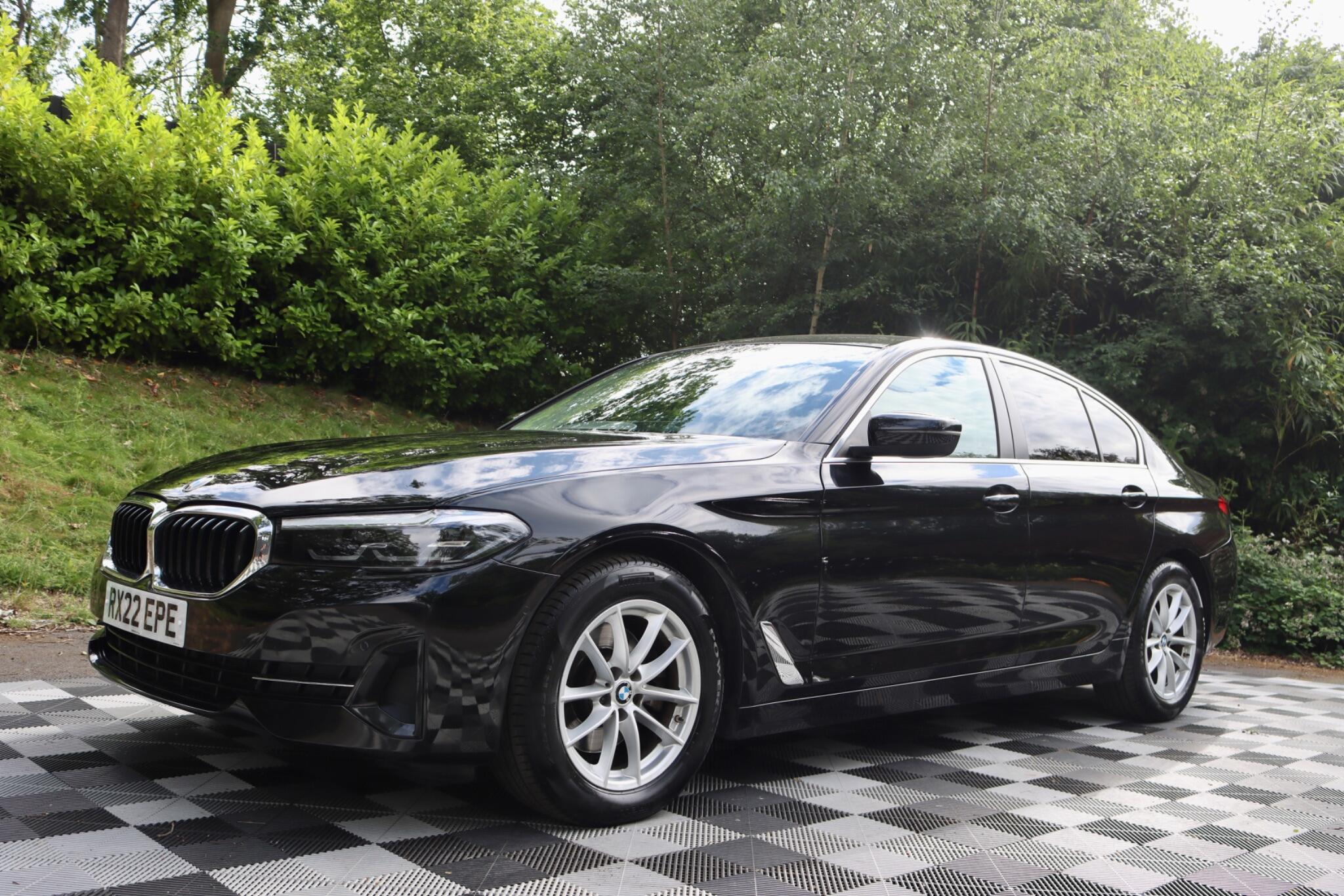 BMW 5 Series view 12