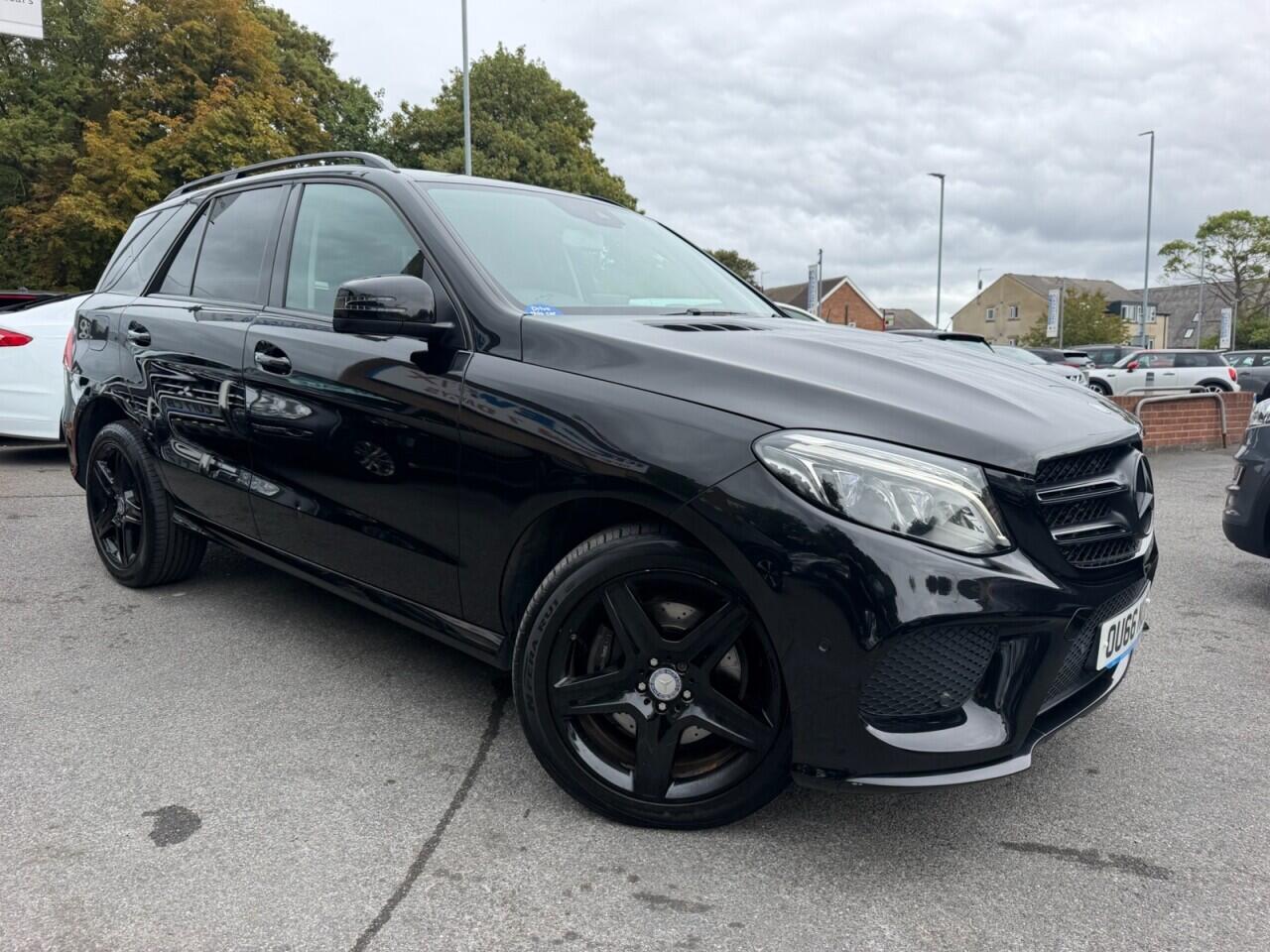 Mercedes-Benz Gle view 10