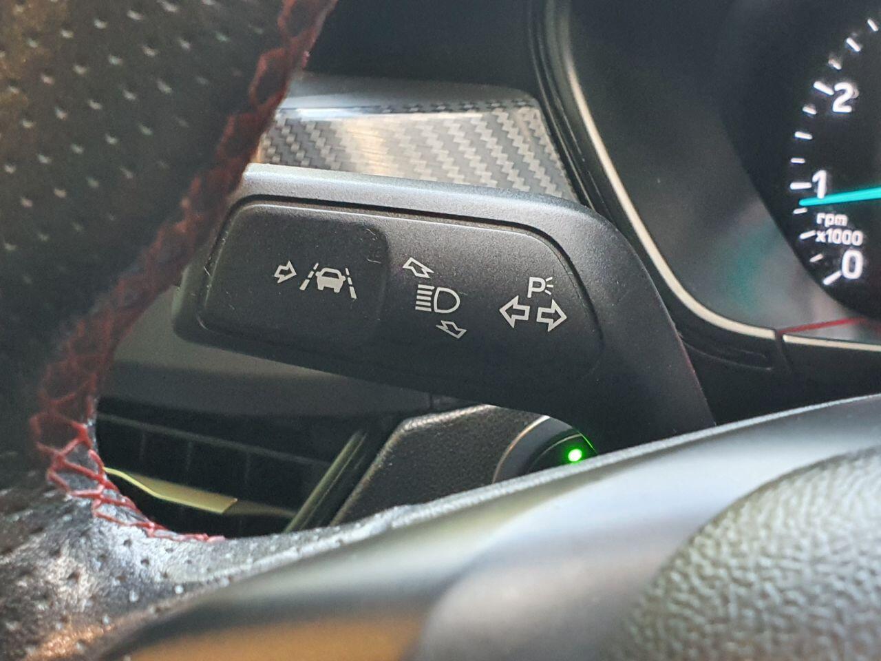 Ford Focus view 35